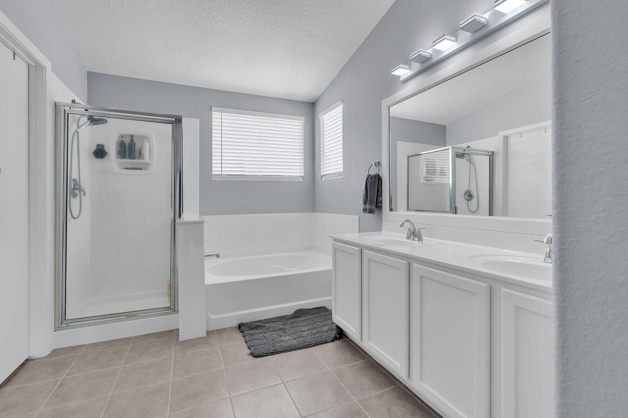 Photo 20 — 3000 Desert Sage Avenue SW