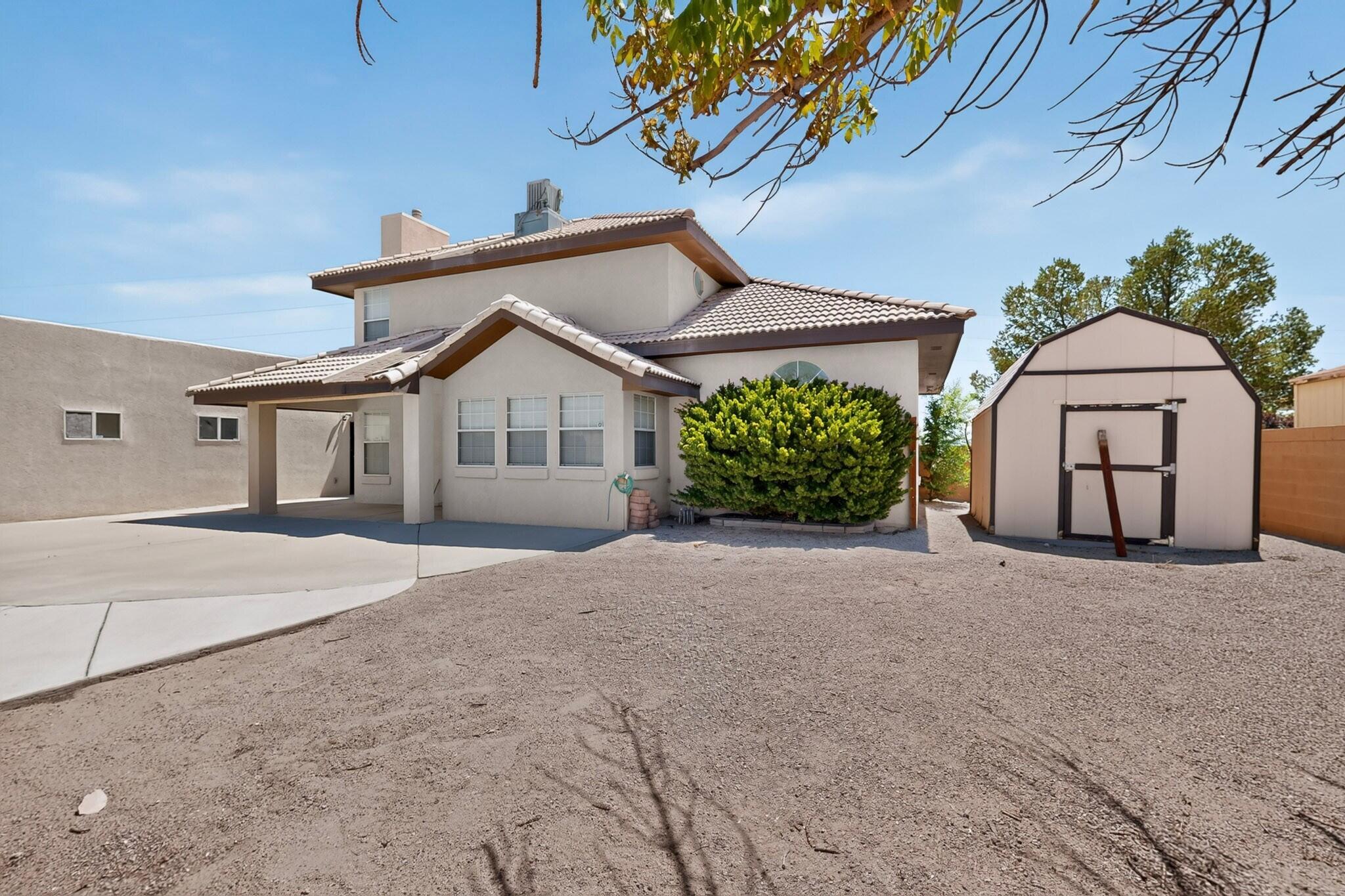 Photo 5 — 4017 Saint Andrews Drive SE