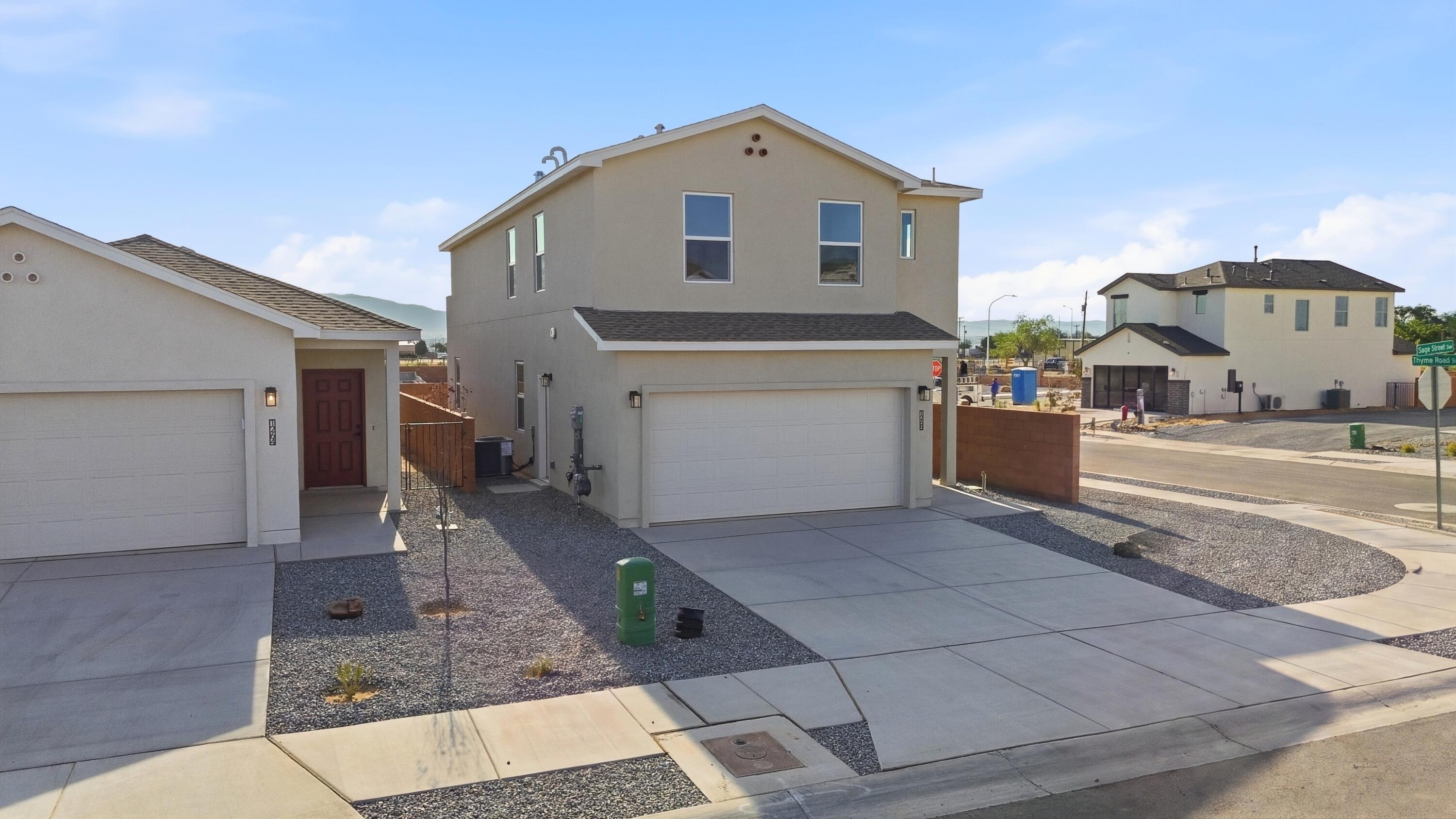 1268 Sage Street SW, Albuquerque, NM 87121
