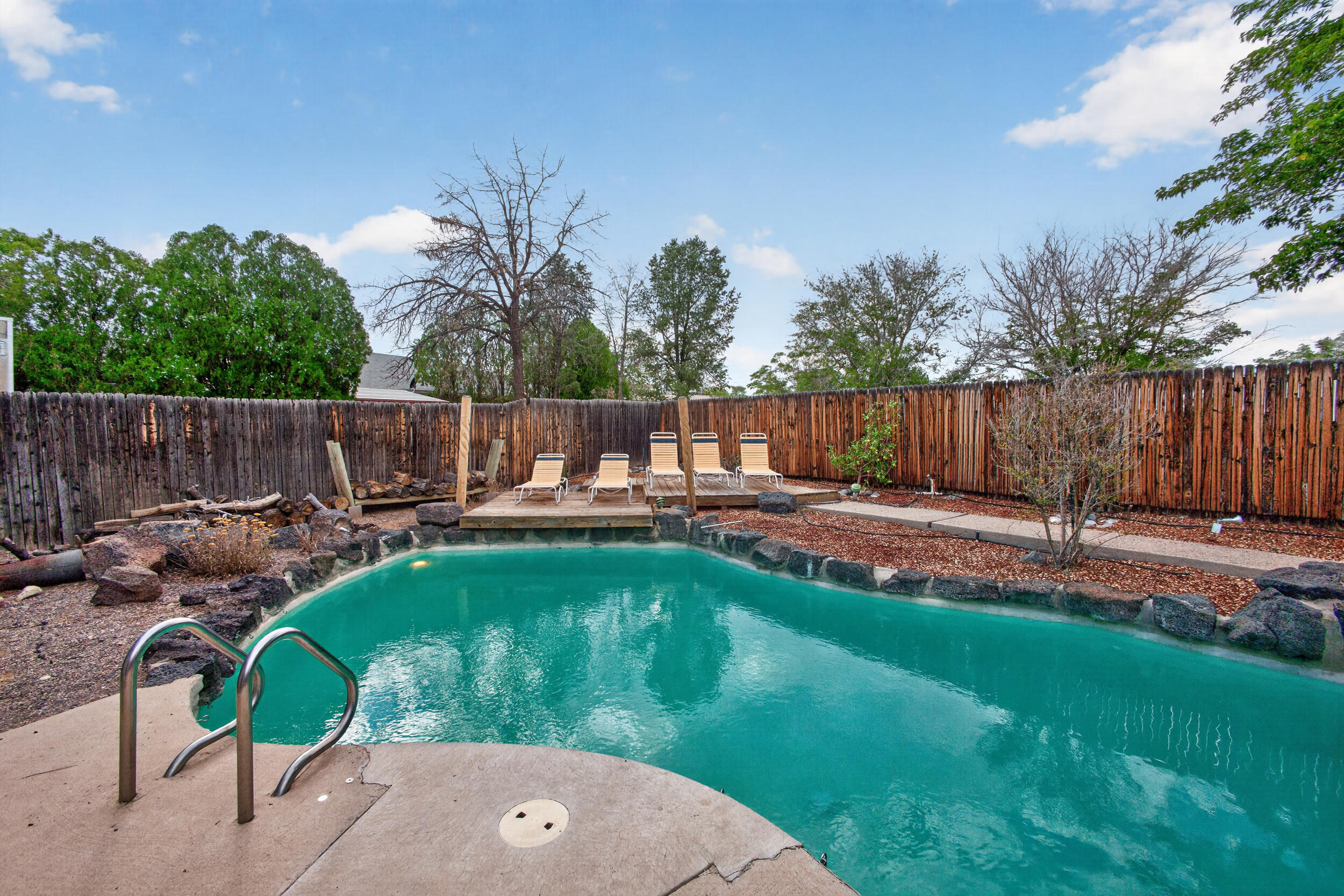 Photo 20 — 911 Palmas Altas Drive SE