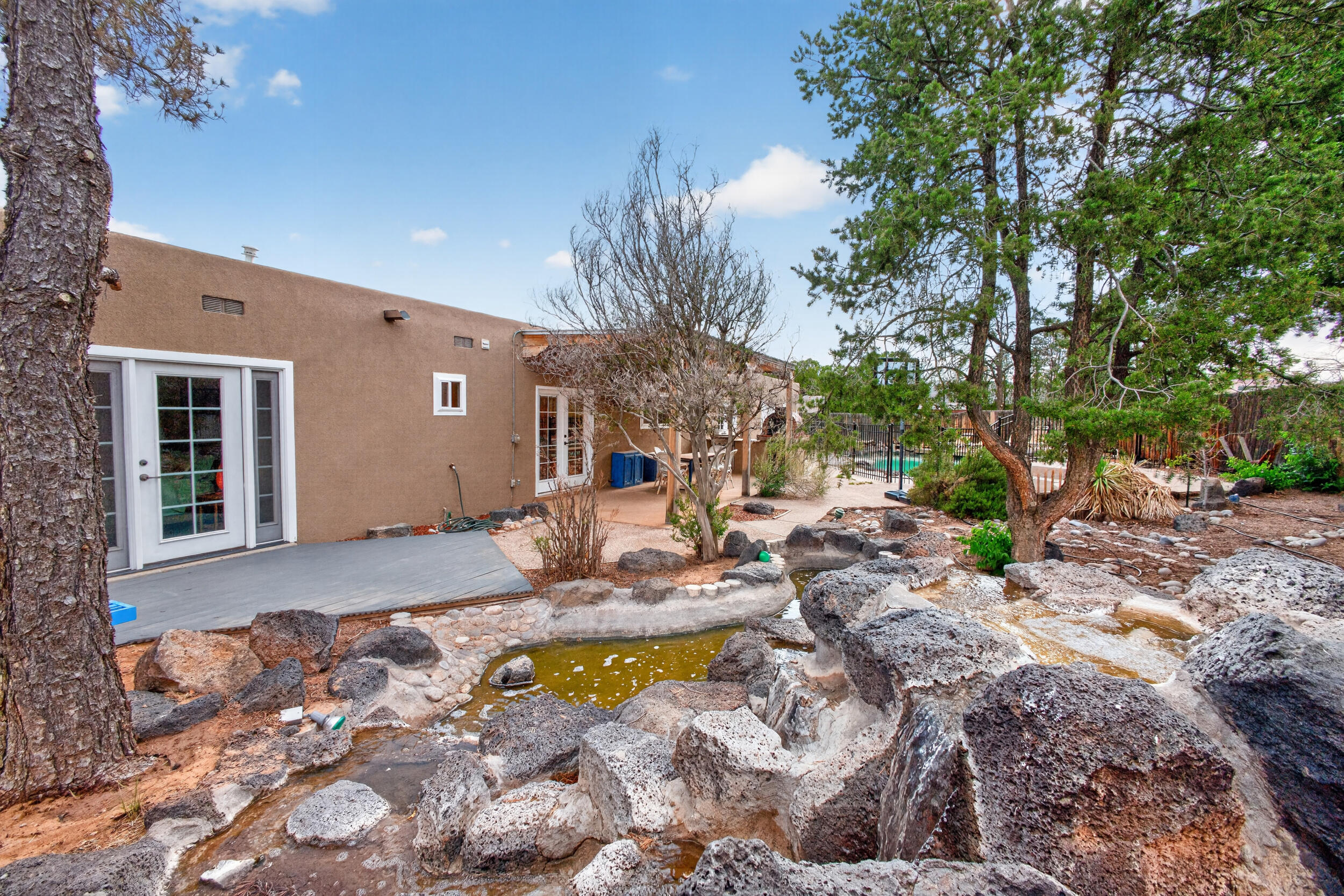Photo 13 — 911 Palmas Altas Drive SE
