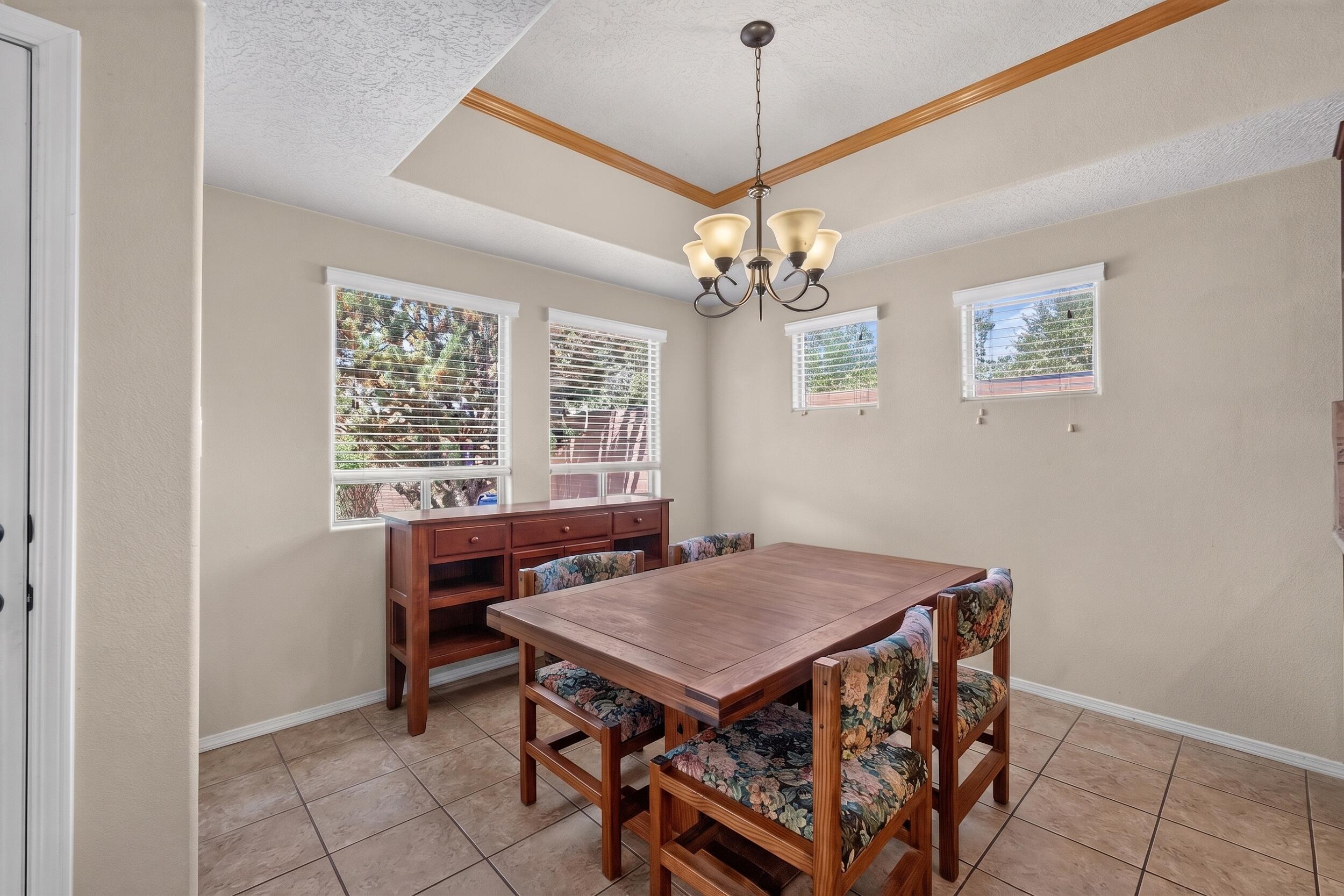 Photo 19 — 10811 Saltillo Street NW
