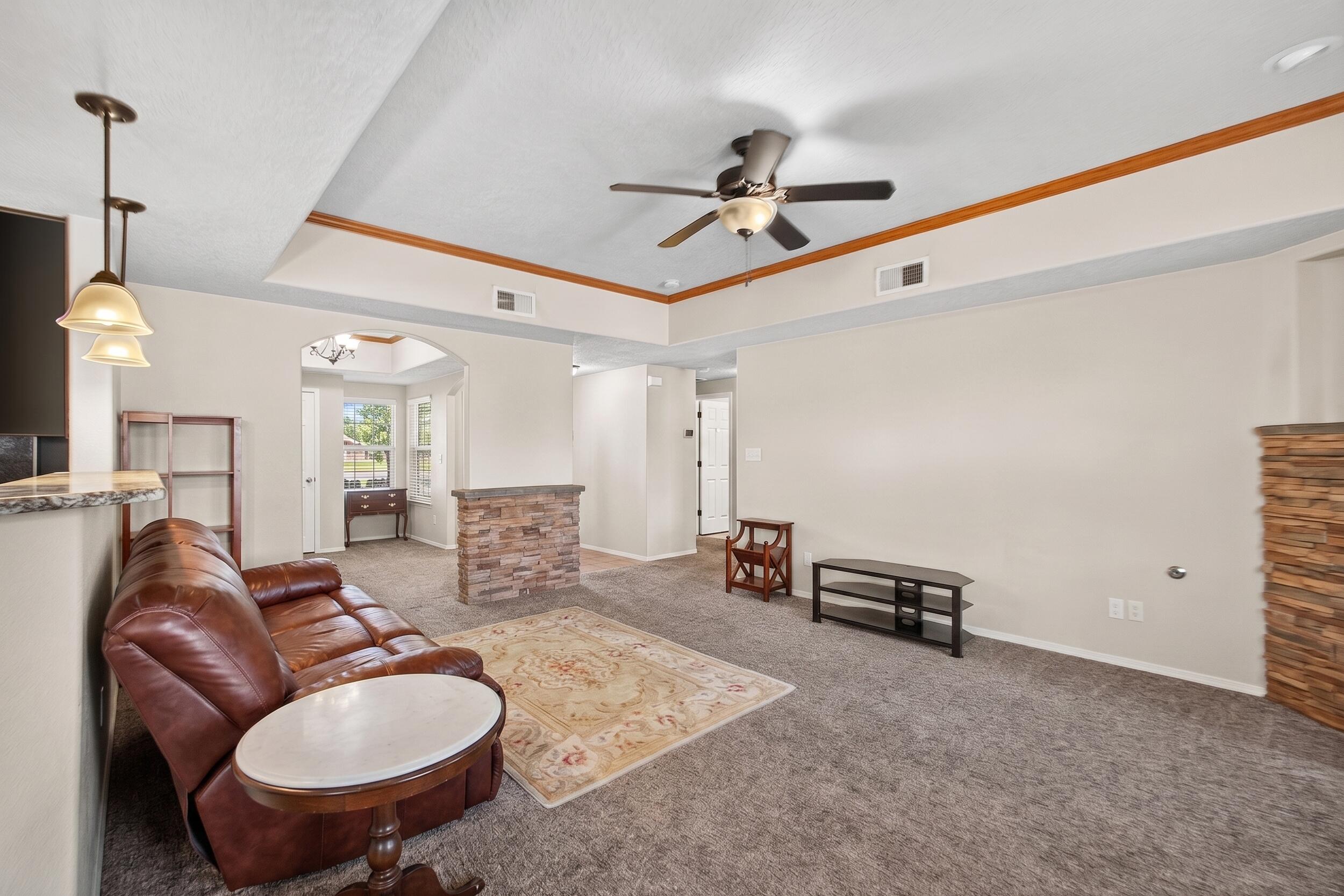 Photo 18 — 10811 Saltillo Street NW