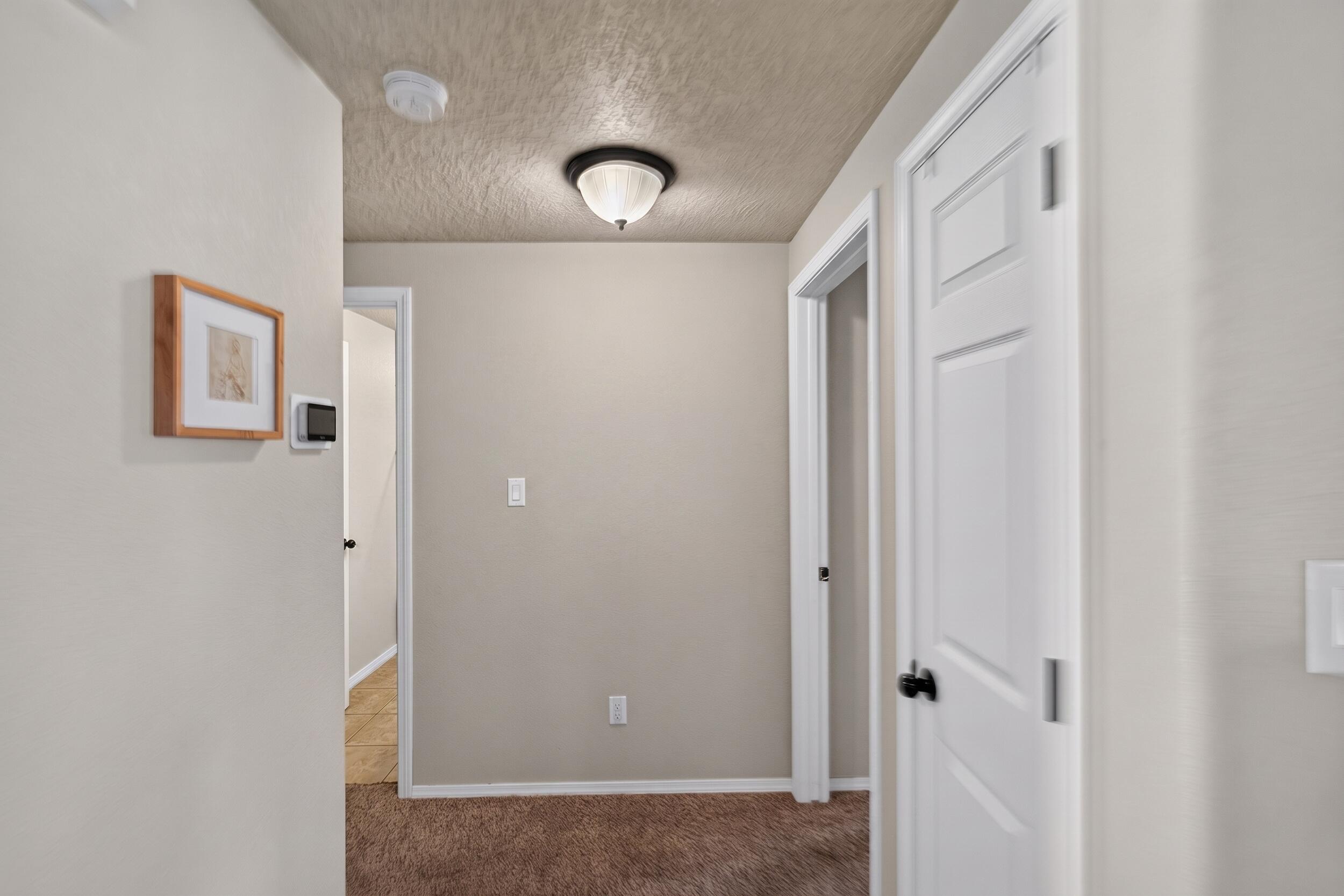 Photo 14 — 10811 Saltillo Street NW