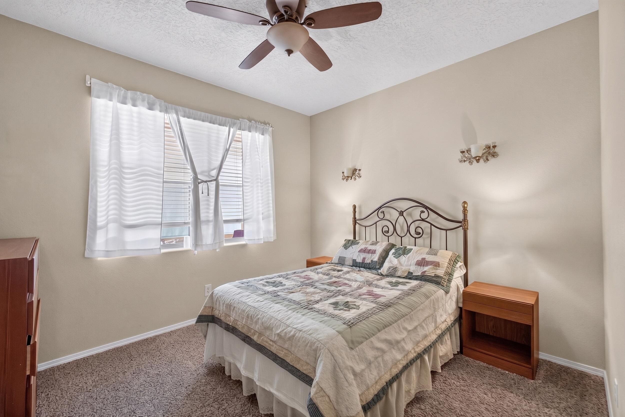 Photo 13 — 10811 Saltillo Street NW