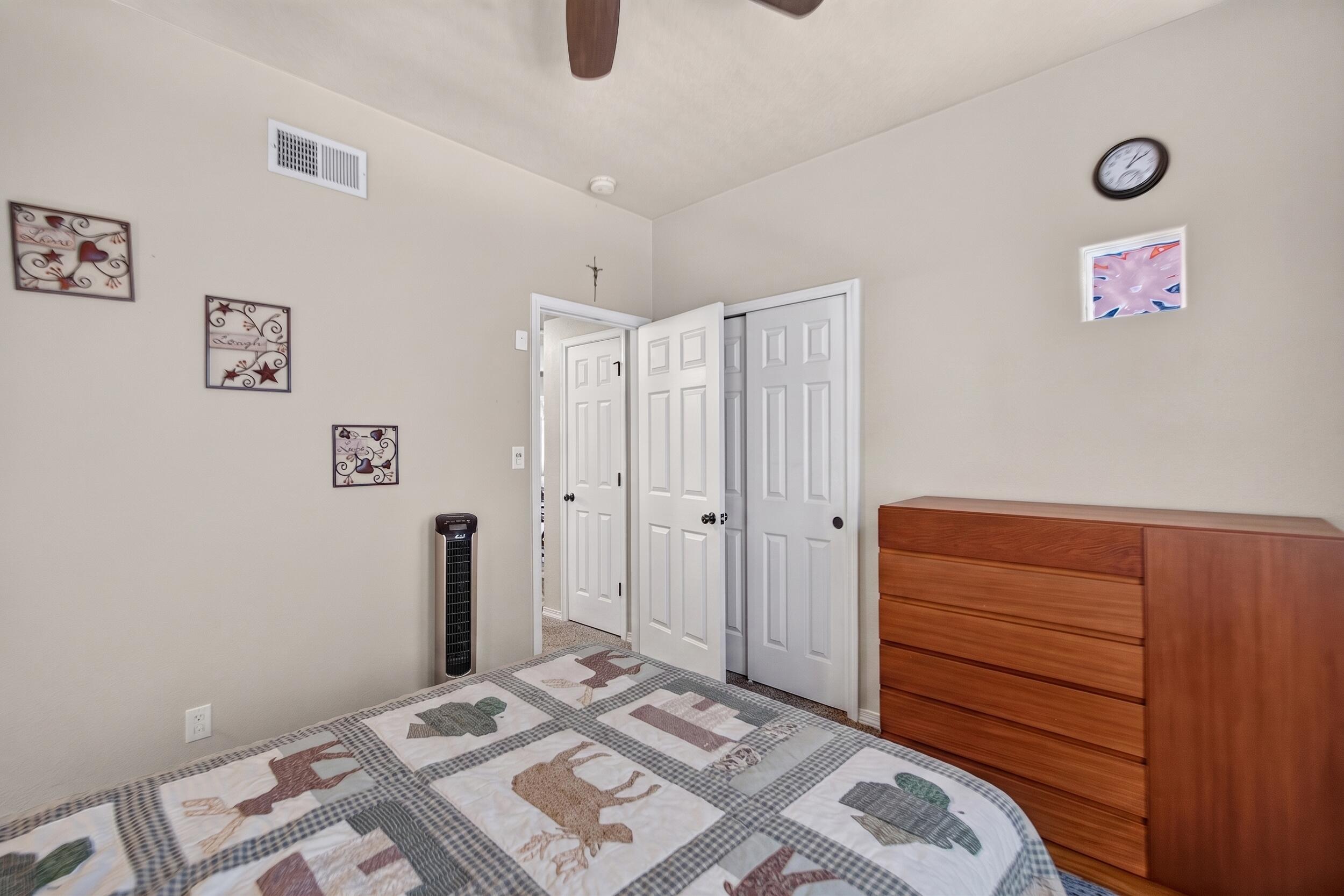Photo 12 — 10811 Saltillo Street NW