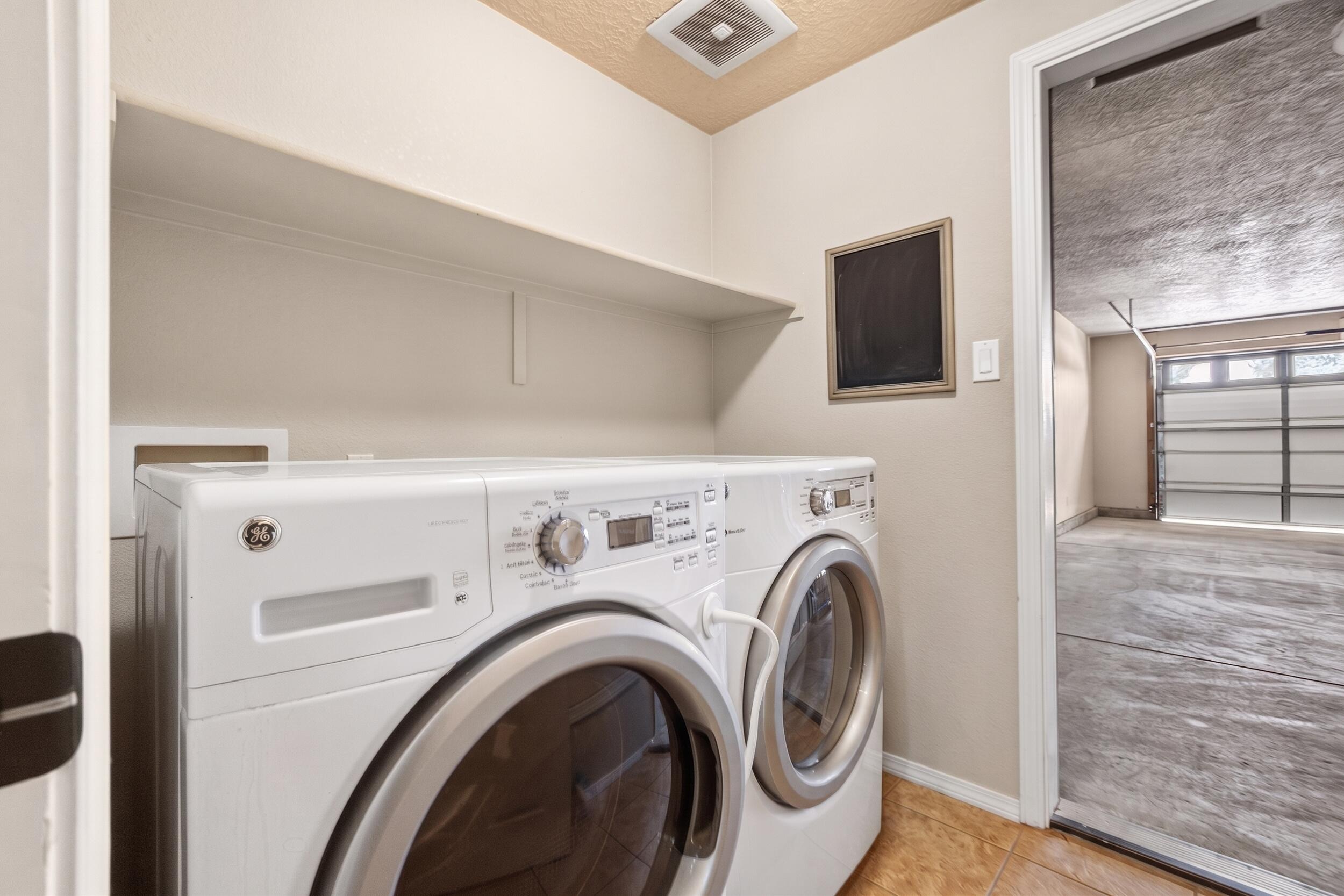 Photo 5 — 10811 Saltillo Street NW