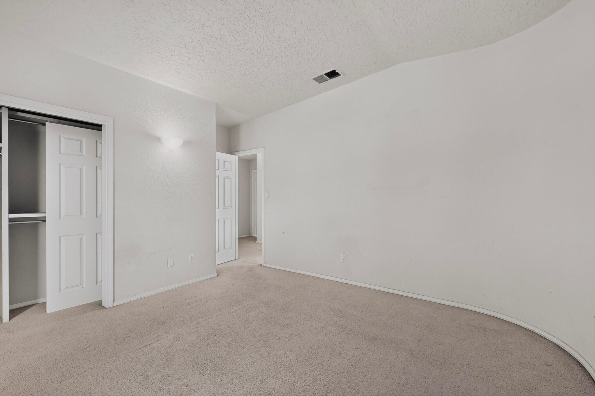 Photo 13 — 9150 Carmel Avenue NE