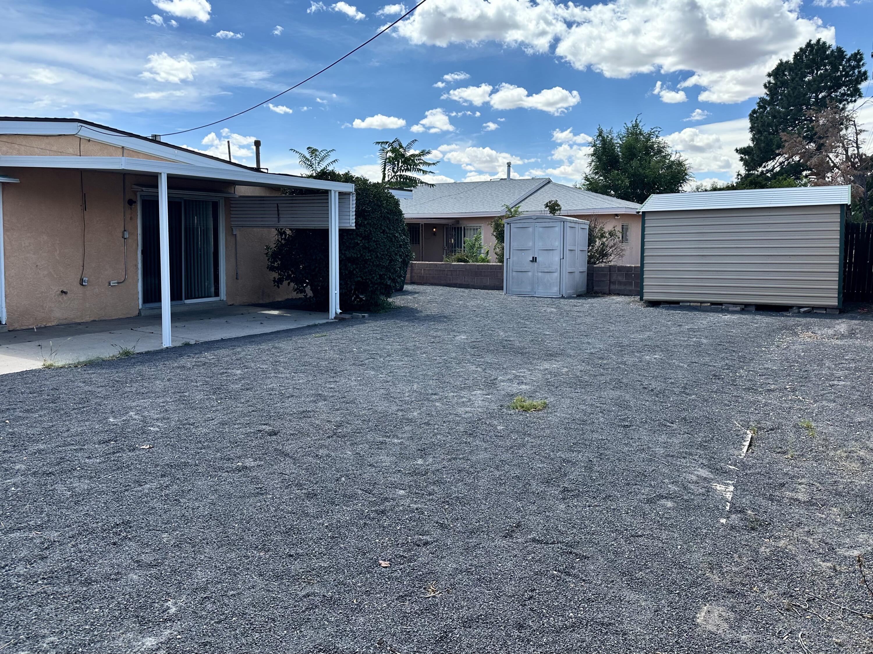 Photo 15 — 4505 Palo Duro Avenue NE