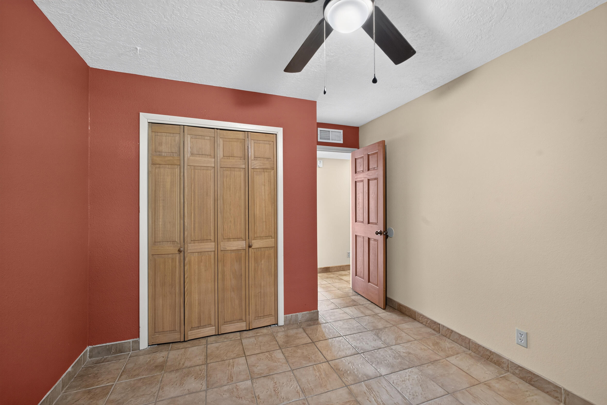 Photo 20 — 1207 Claire Court NW