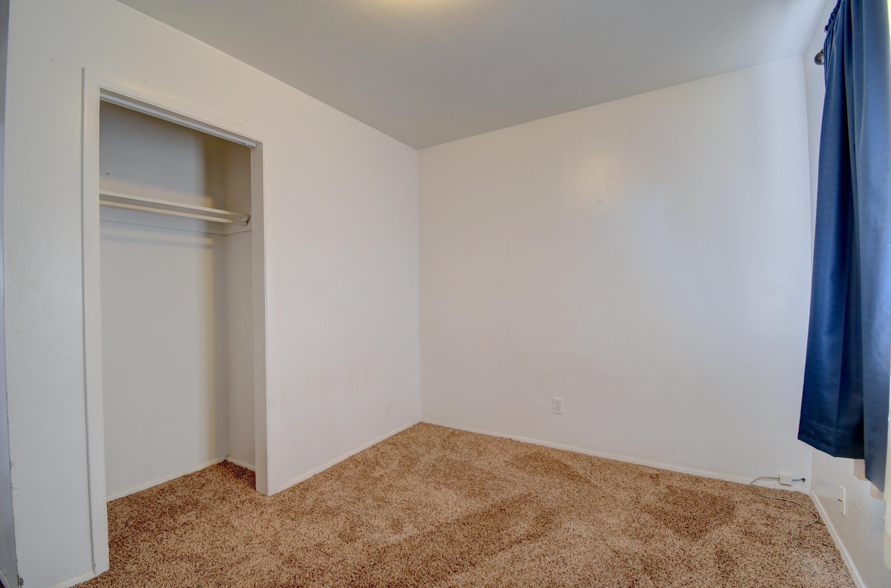 Photo 11 — 1536 Garcia Street NE