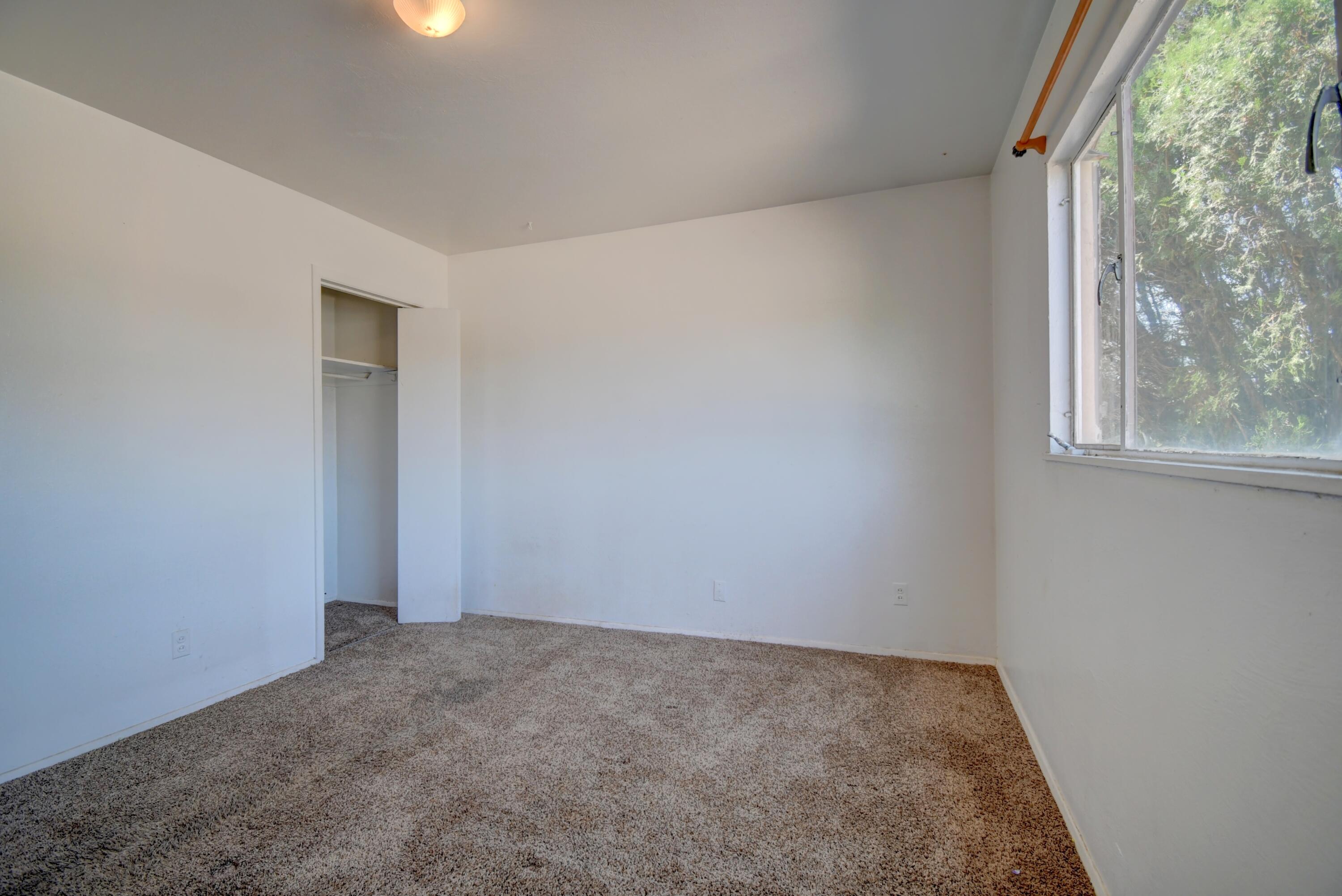 Photo 7 — 1536 Garcia Street NE