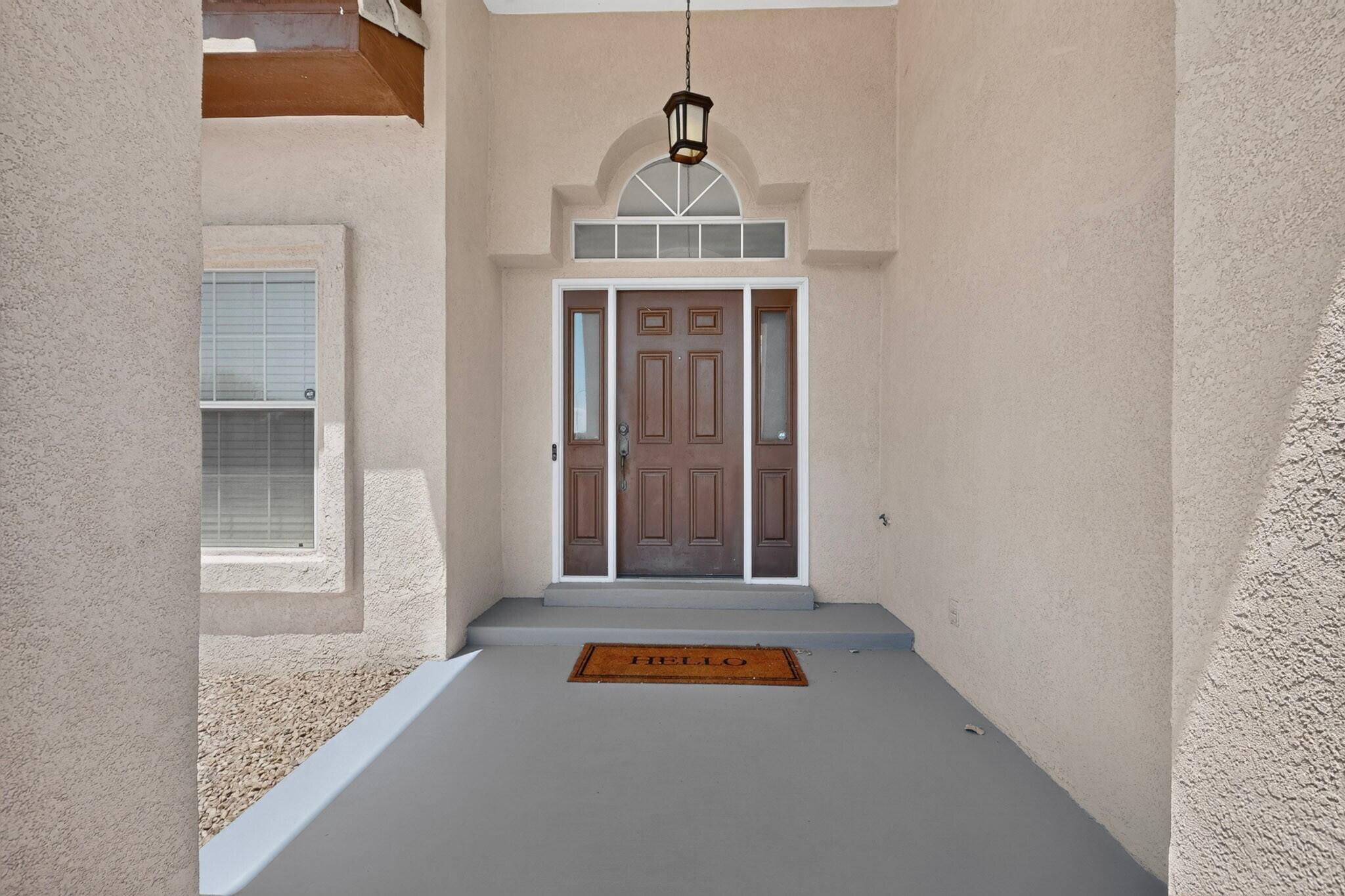 Photo 2 — 4017 Saint Andrews Drive SE