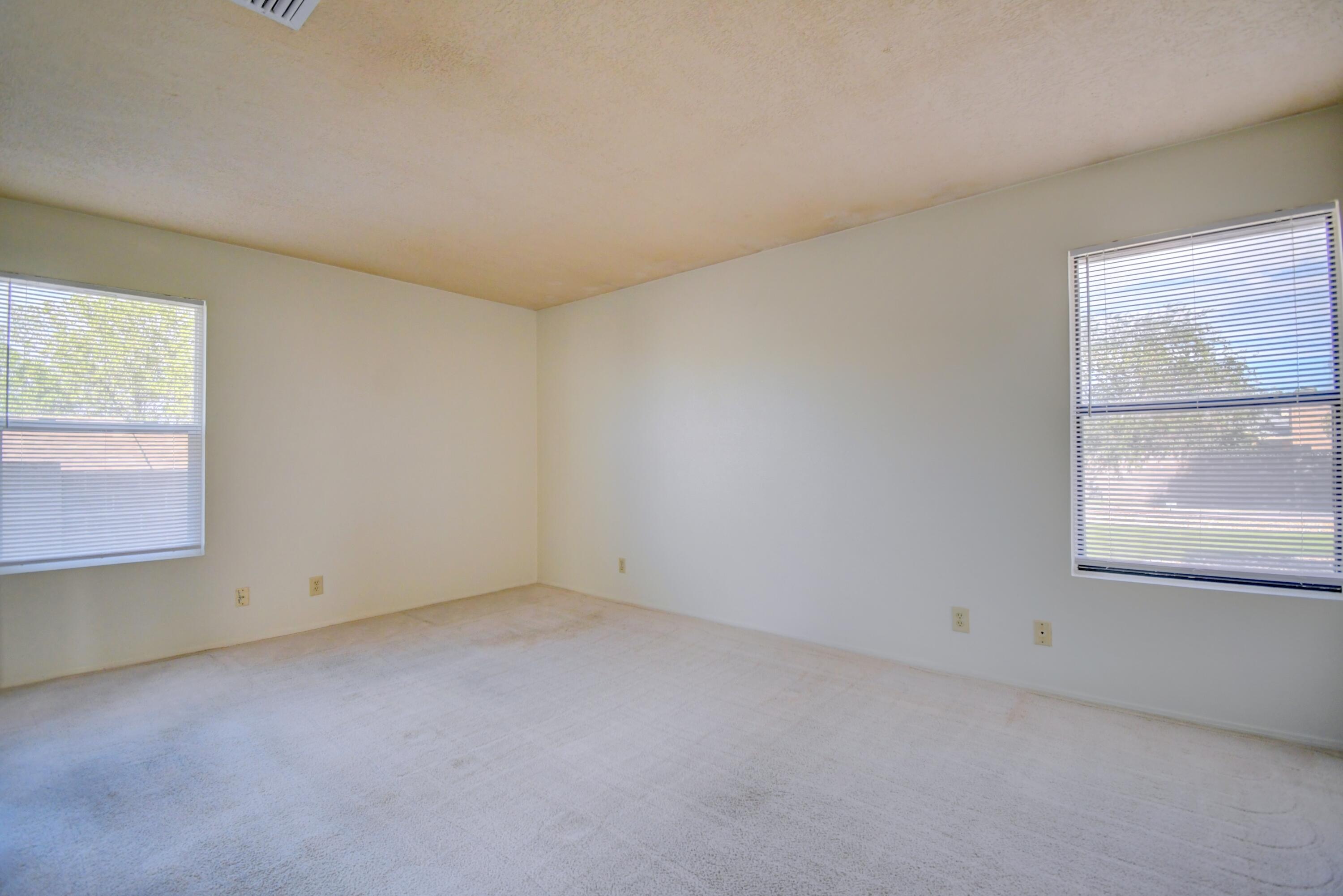 Photo 16 — 4313 Snowden Court NE