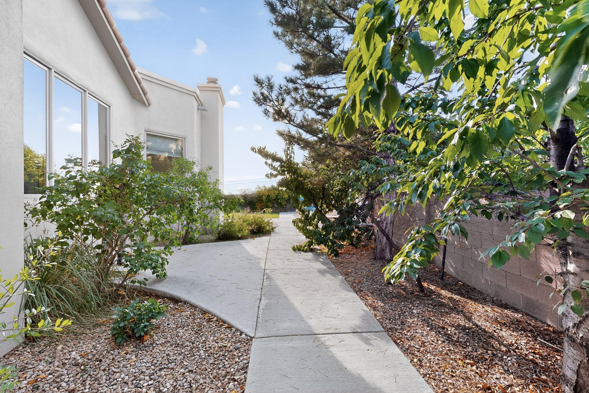 Photo 13 — 11920 Dusty Rose Road NE
