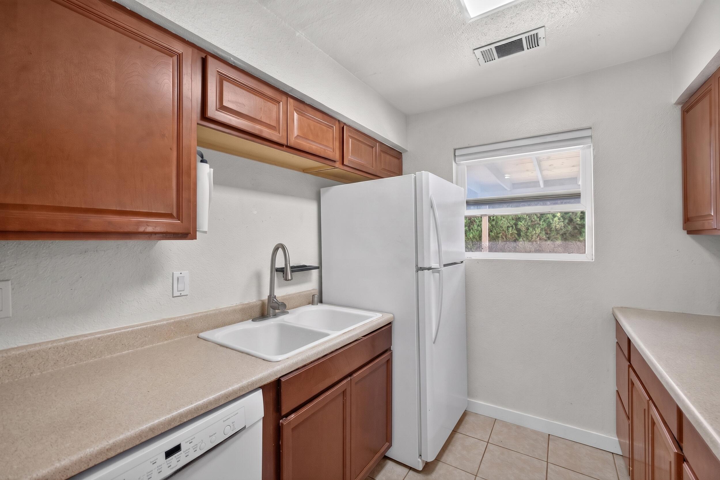 Photo 18 — 1776 Borealis Avenue SE