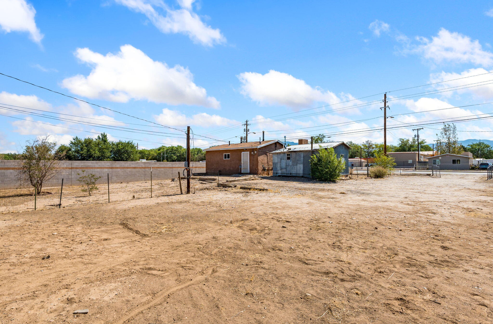 Photo 14 — 6413 Edith Boulevard NE