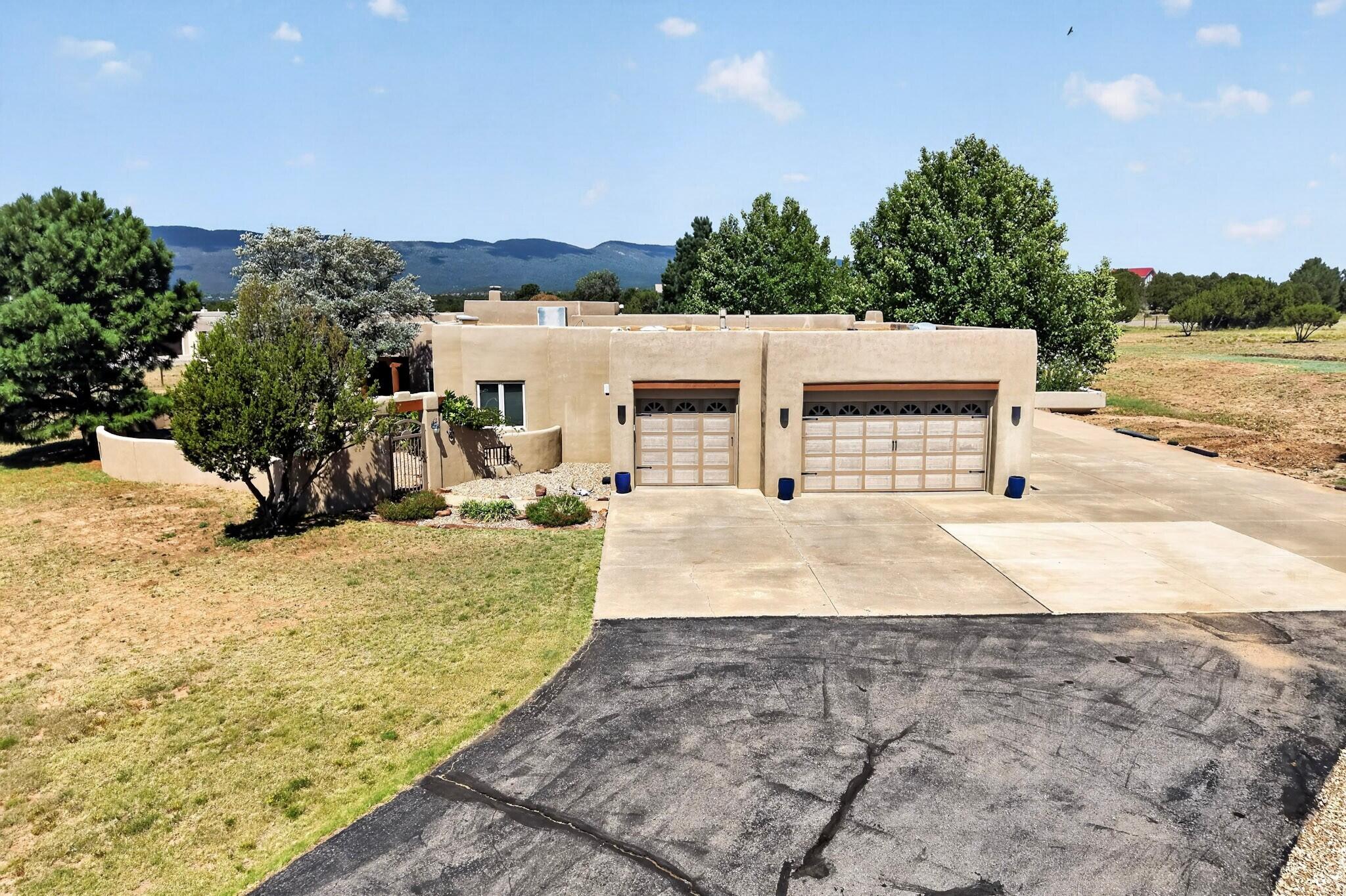 Photo 8 — 16 Richland Drive