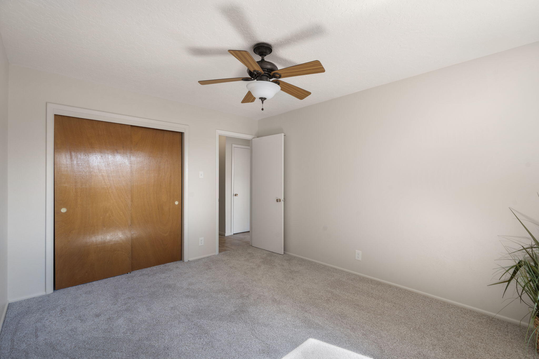 Photo 8 — 12329 Princess Jeanne Avenue NE