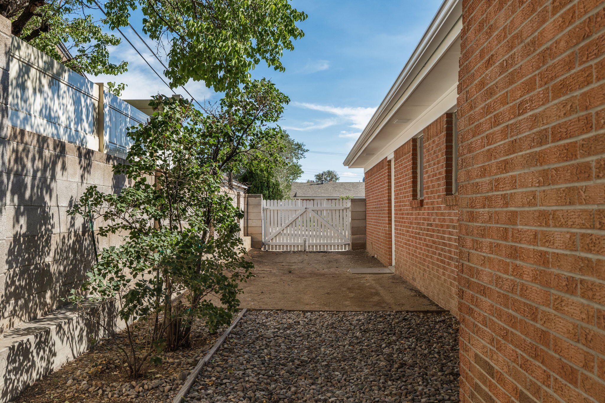 Photo 7 — 12329 Princess Jeanne Avenue NE