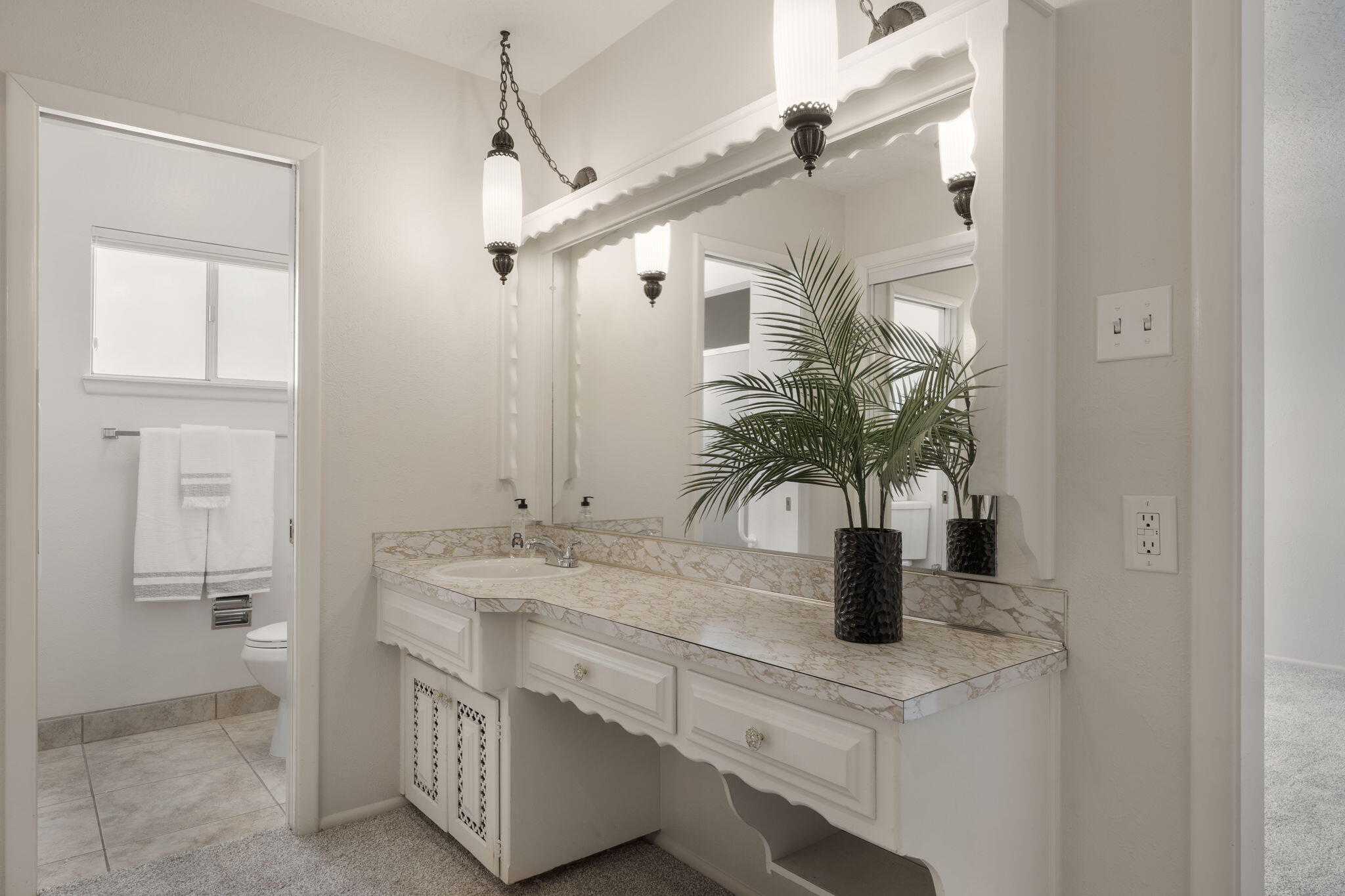 Photo 3 — 12329 Princess Jeanne Avenue NE