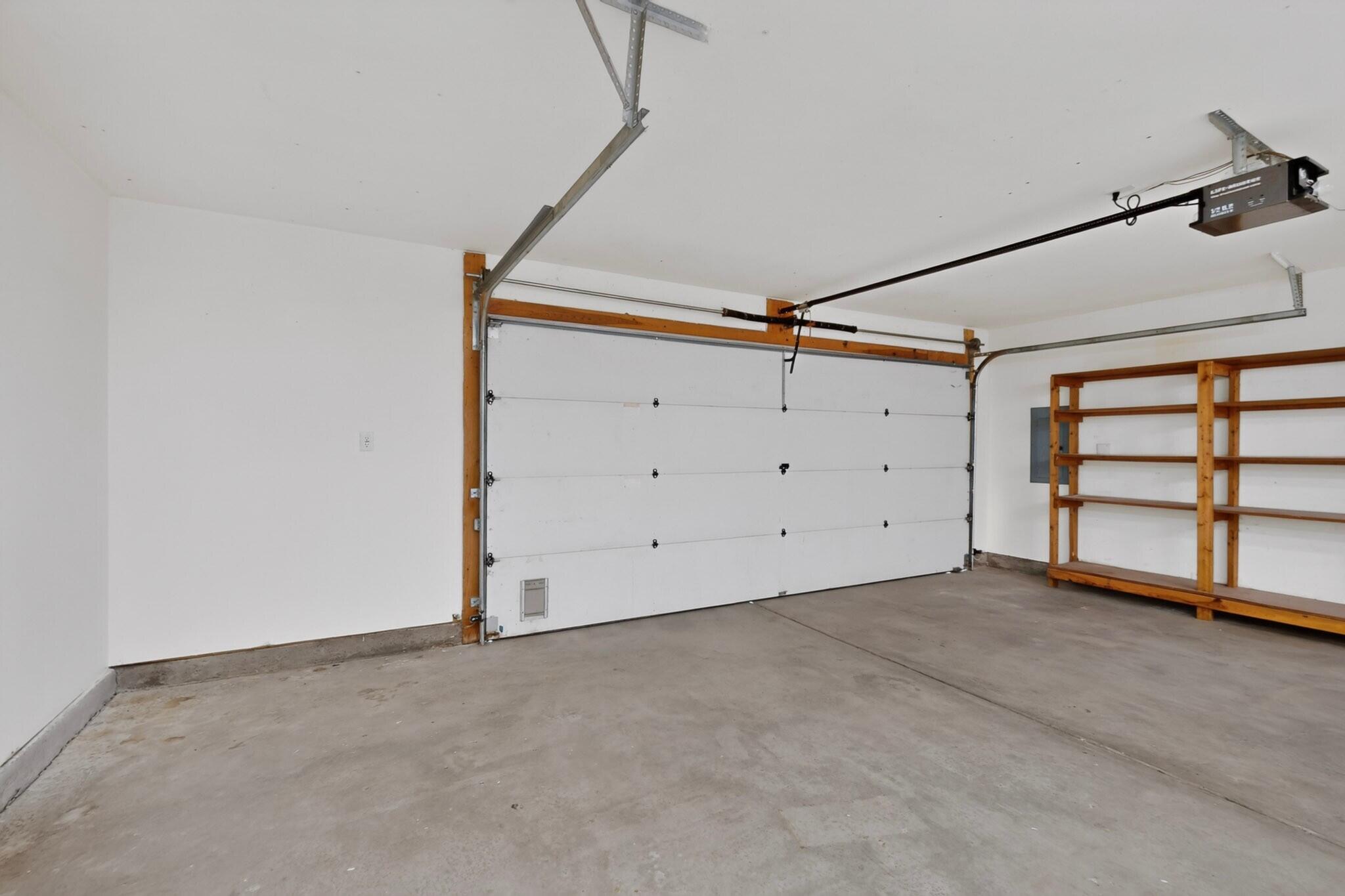 Photo 17 — 105 Keira Court