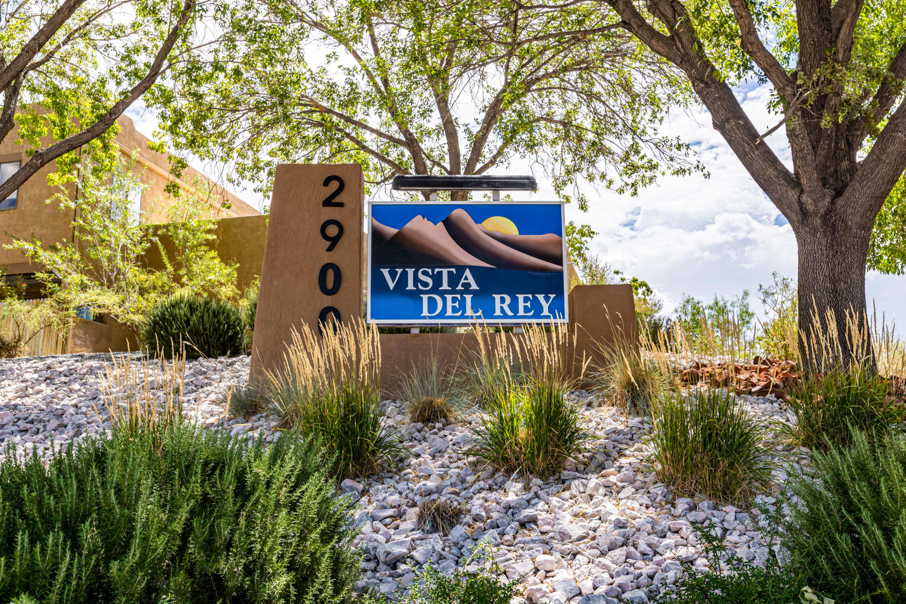2900 Vista Del Rey NE UNIT 15B