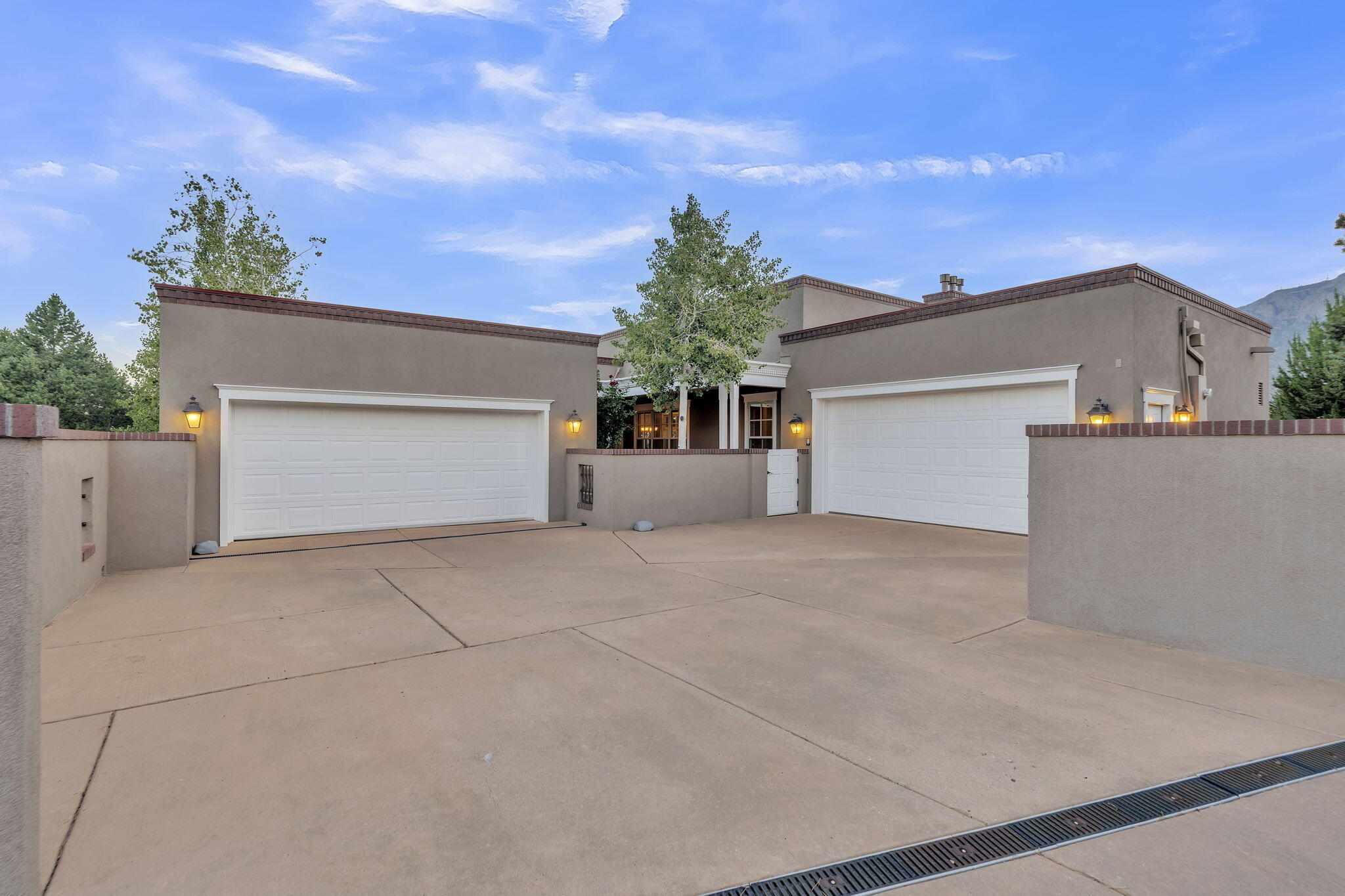 Photo 11 — 13401 Pino Canyon Place NE