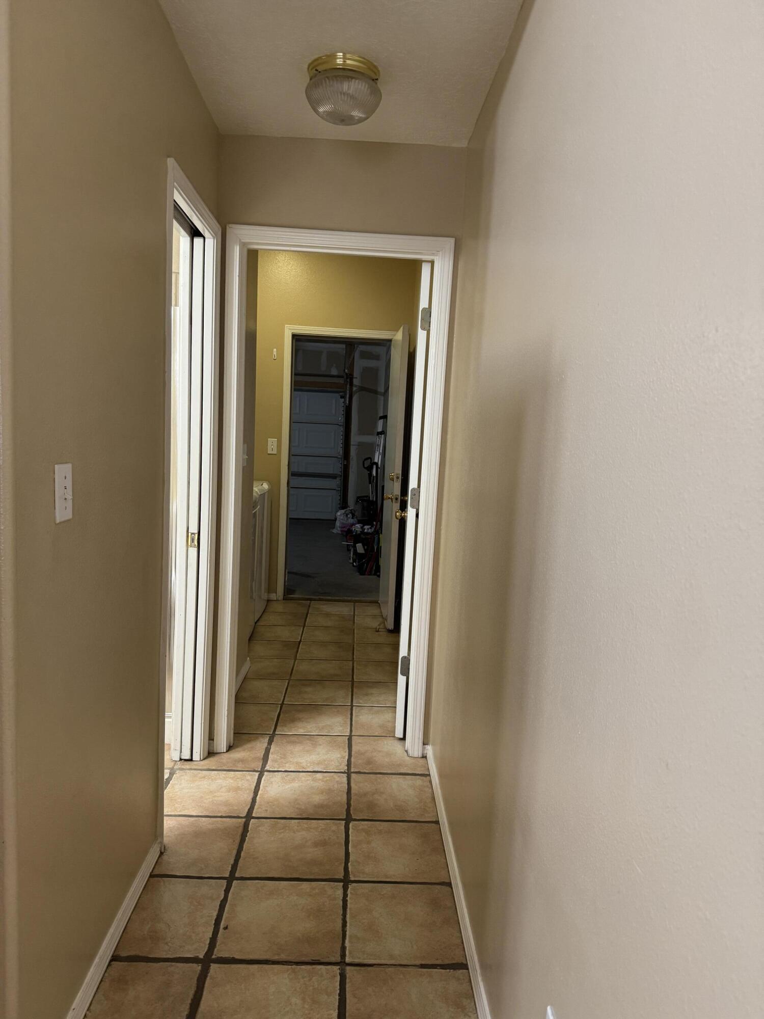 Photo 10 — 256 Glenridge Park Lane NE
