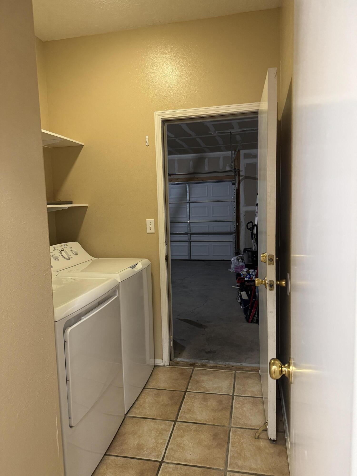Photo 7 — 256 Glenridge Park Lane NE