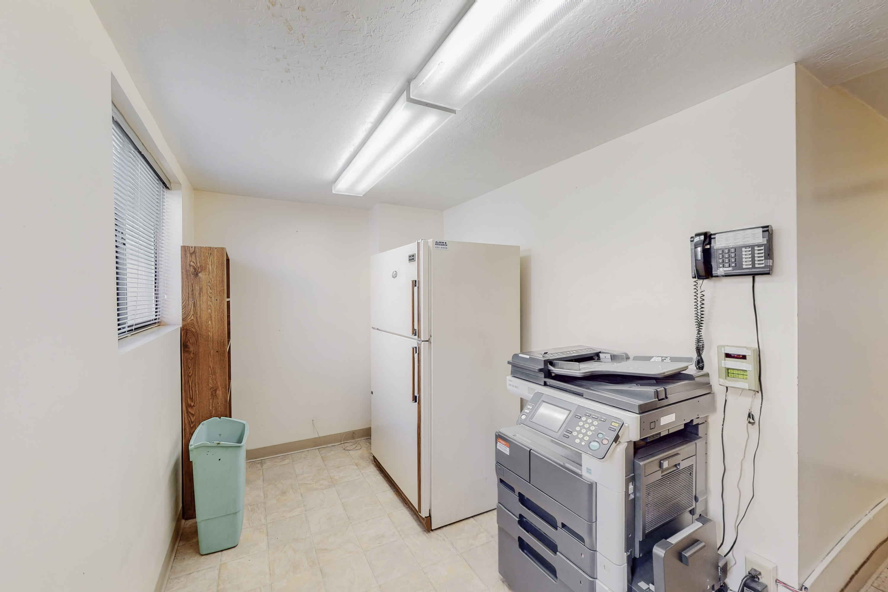Photo 7 — 610 7th Street NW