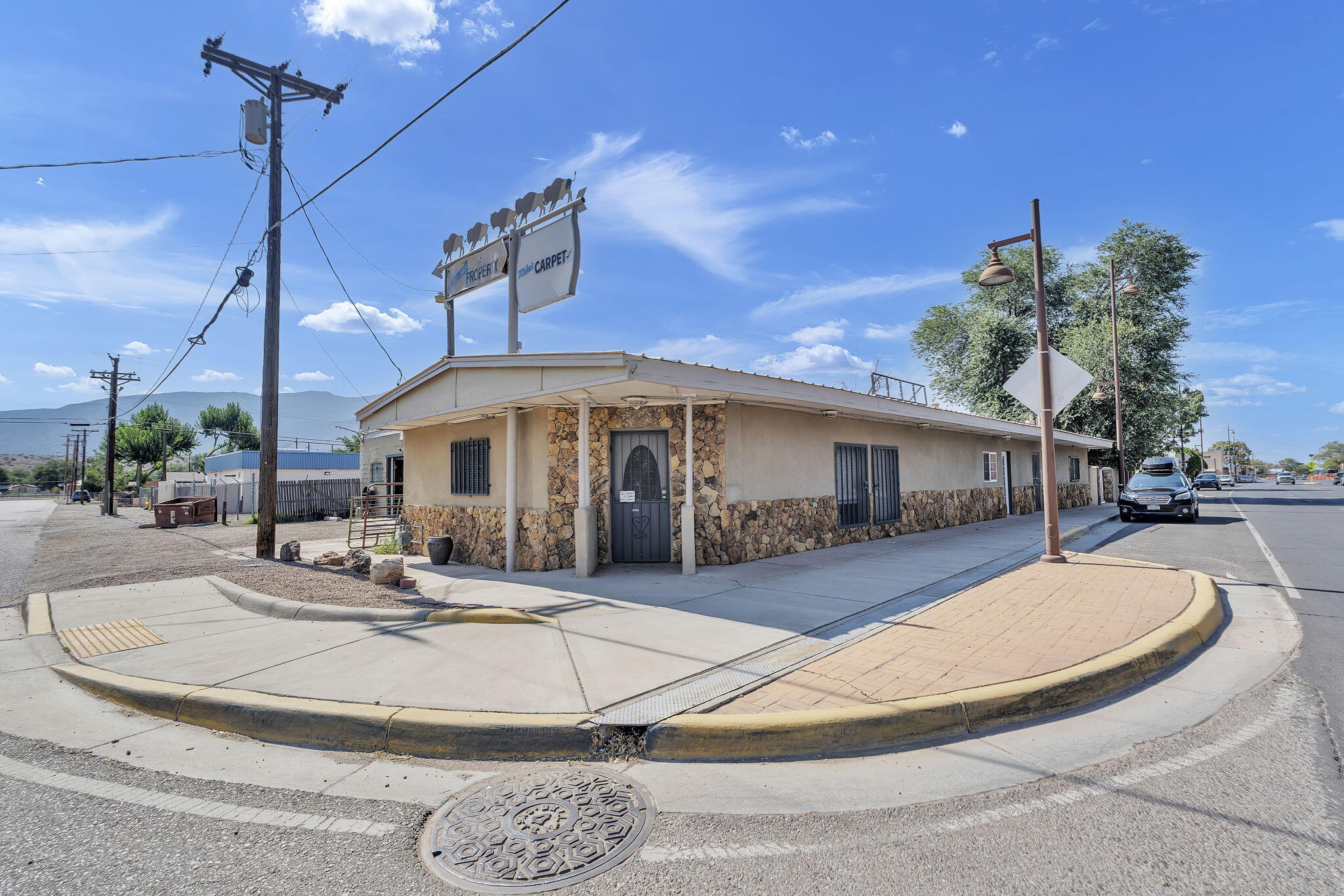 860 S Camino Del Pueblo, Bernalillo, NM 87004