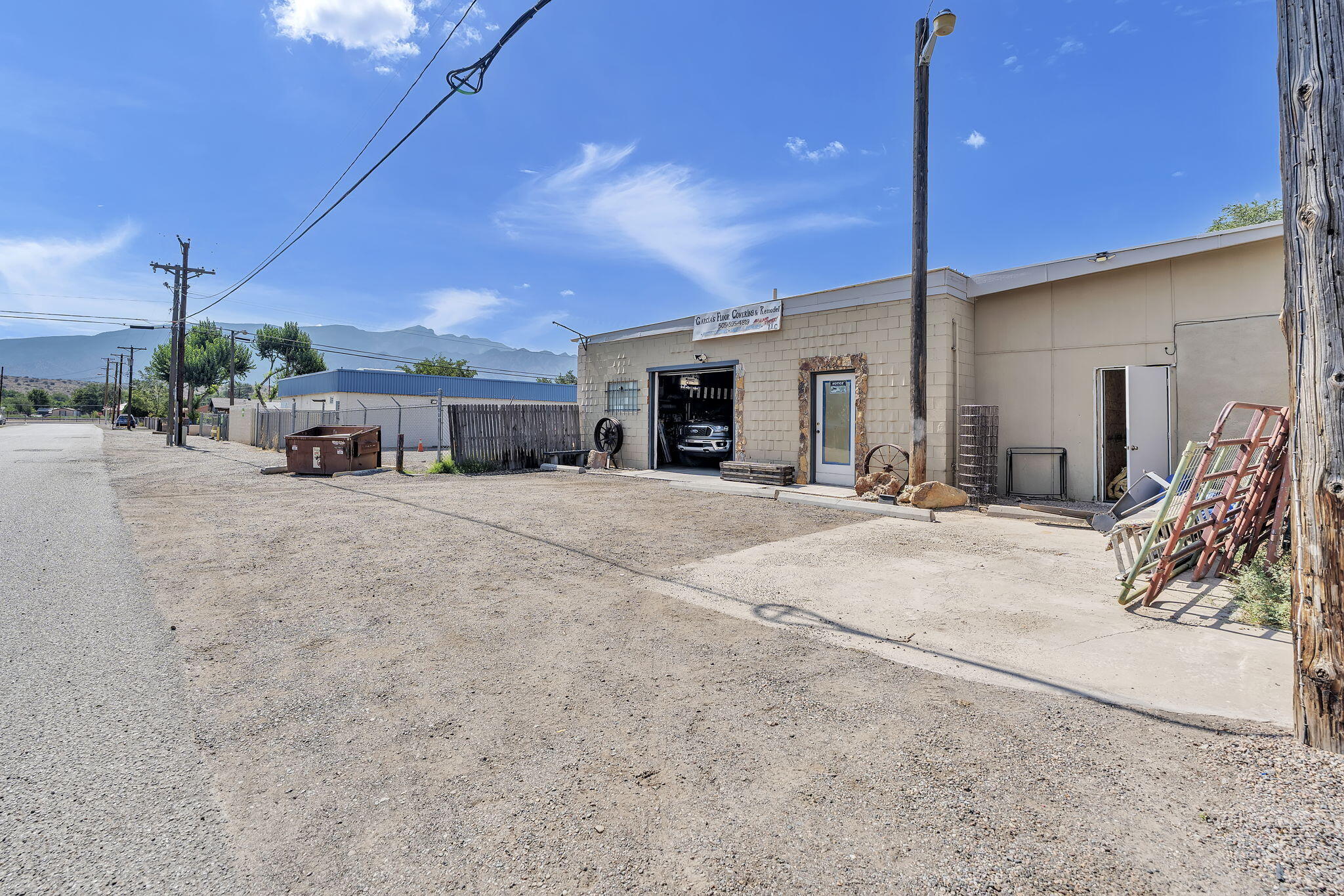 Photo 11 — 860 S Camino Del Pueblo