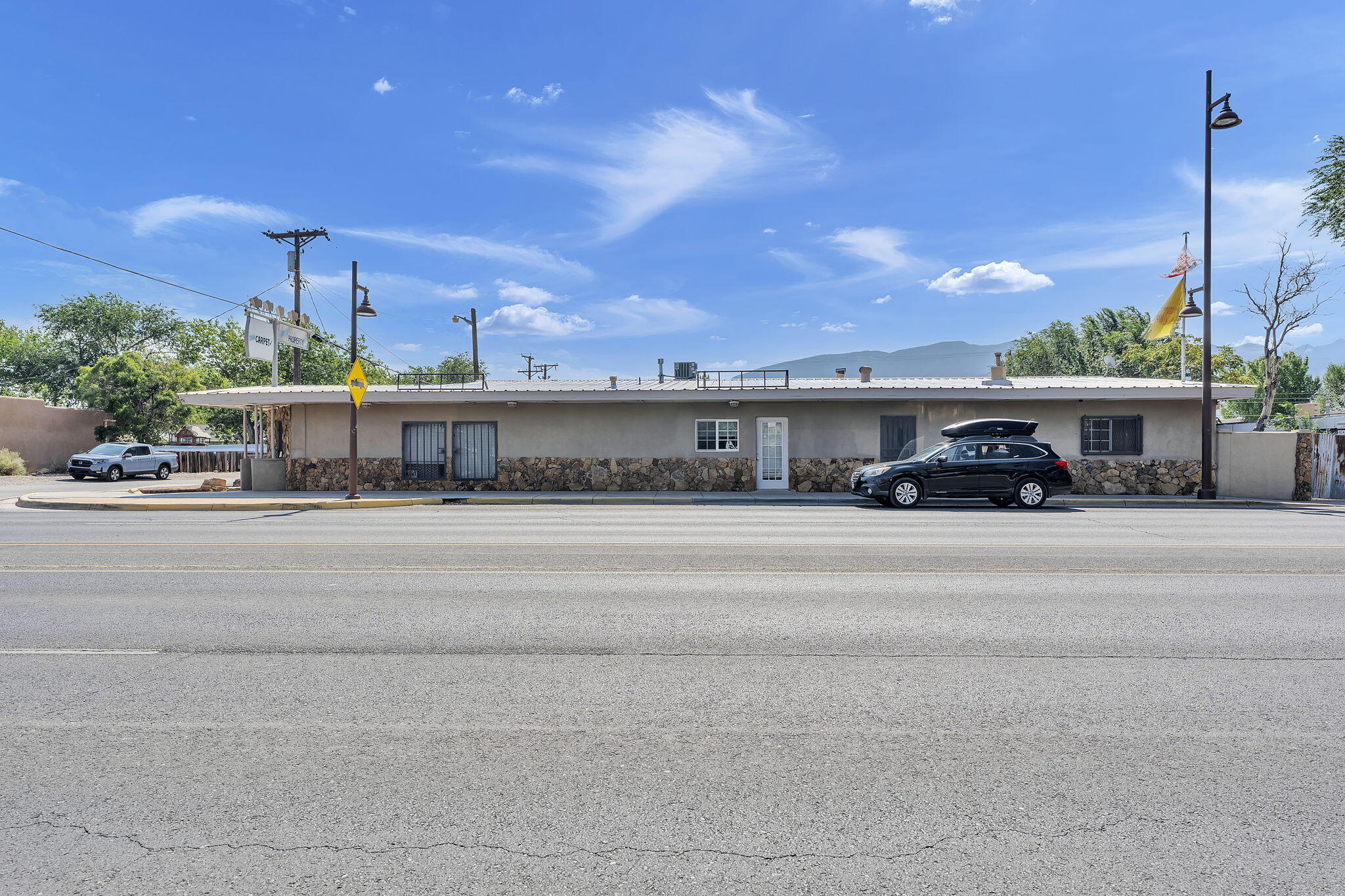 Photo 10 — 860 S Camino Del Pueblo