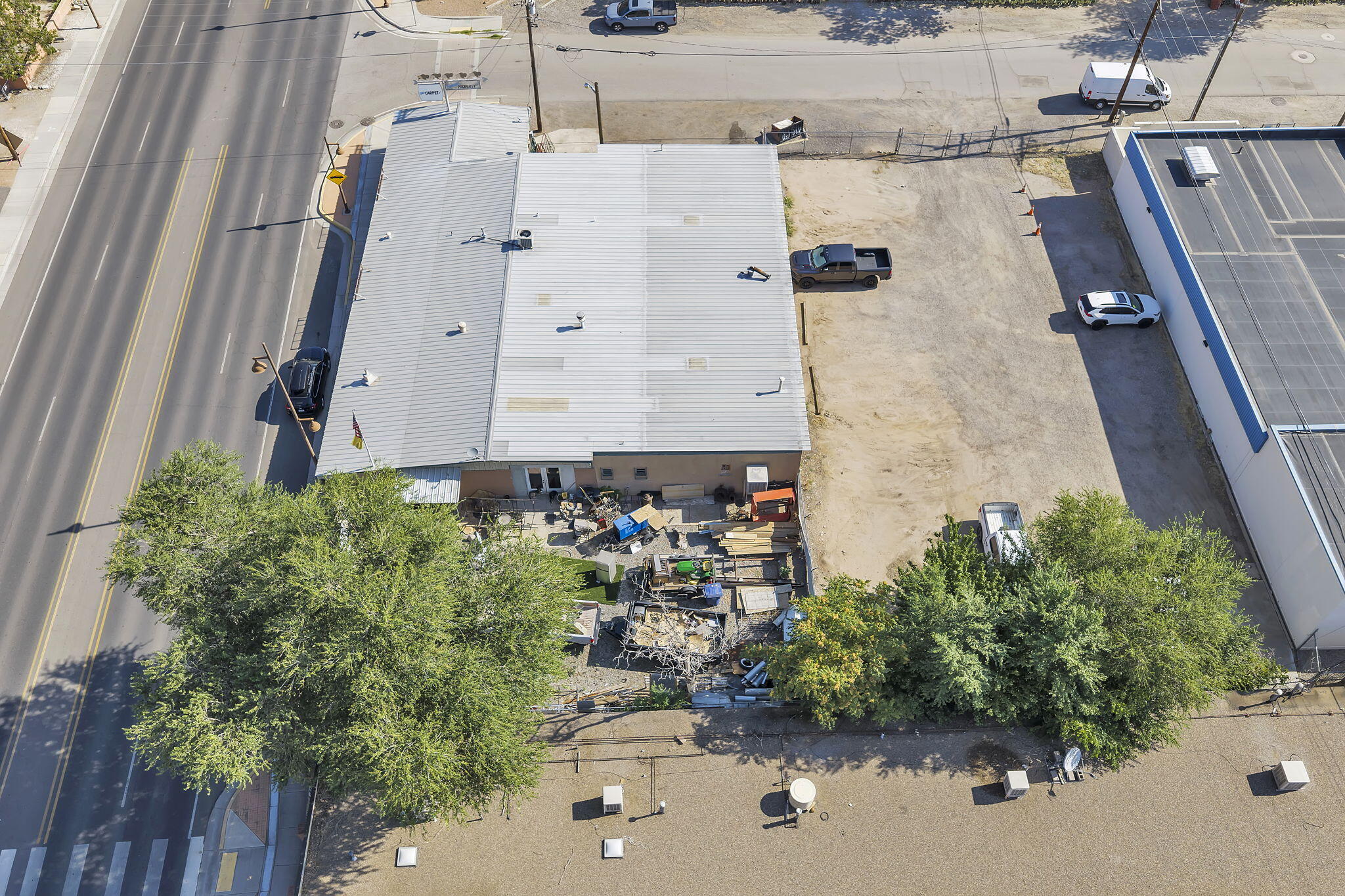Photo 4 — 860 S Camino Del Pueblo