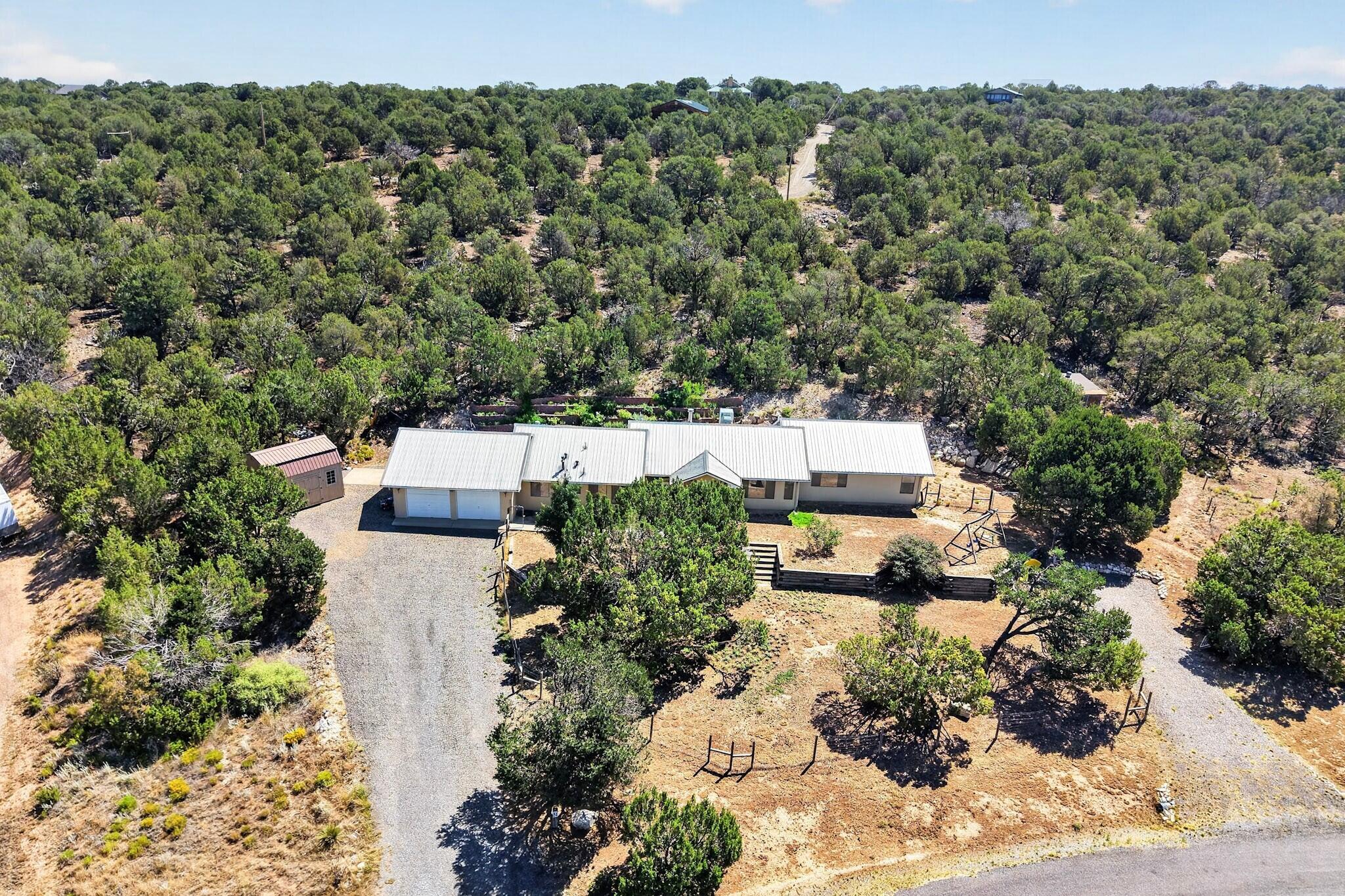 Photo 3 — 51 Crestview Road