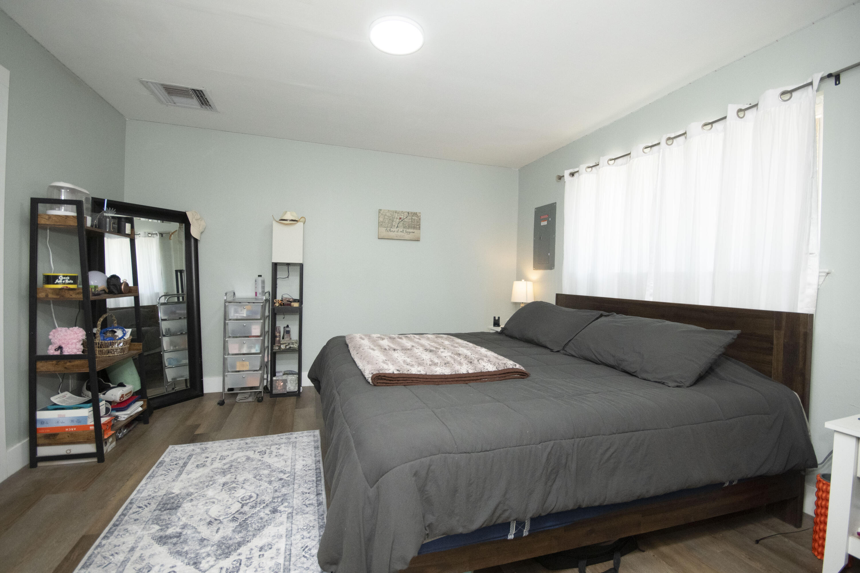 Photo 17 — 3305 Reina Court NE