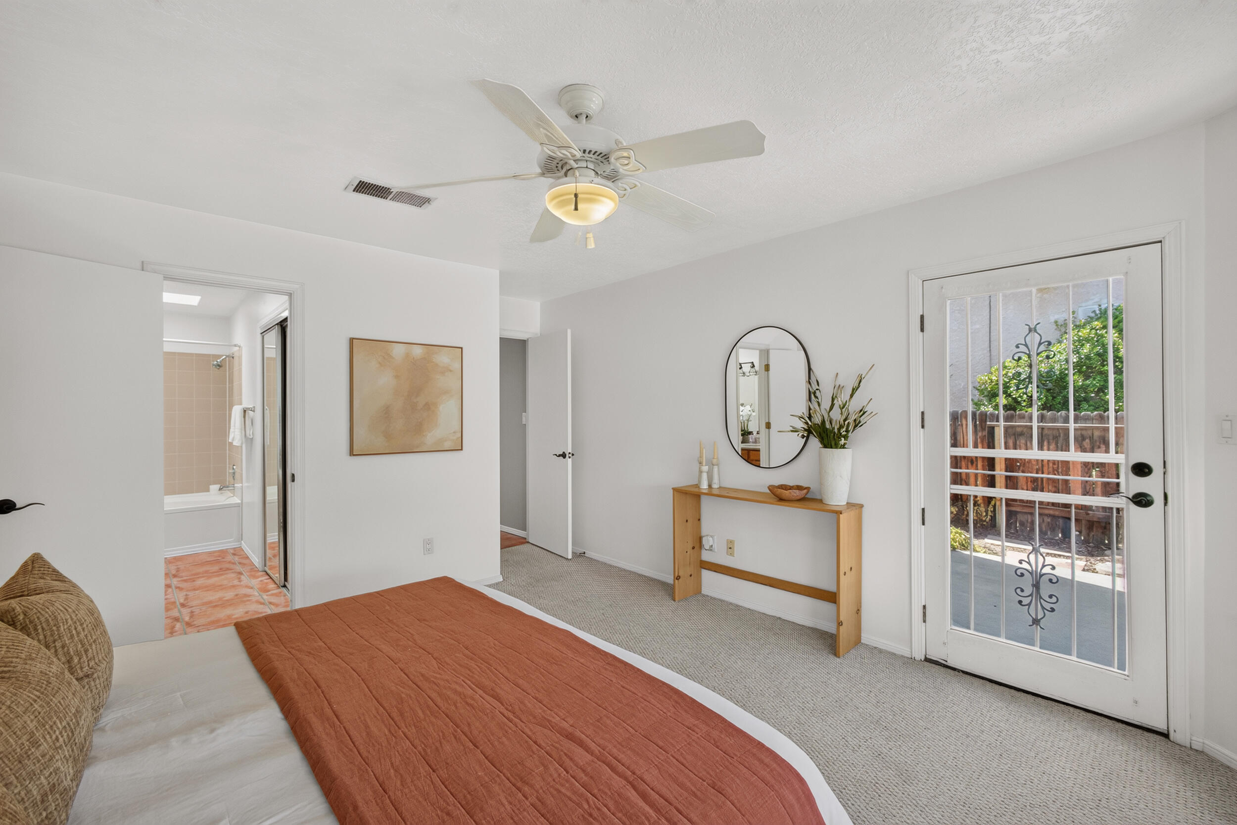 Photo 20 — 6912 Los Alisos Court NW