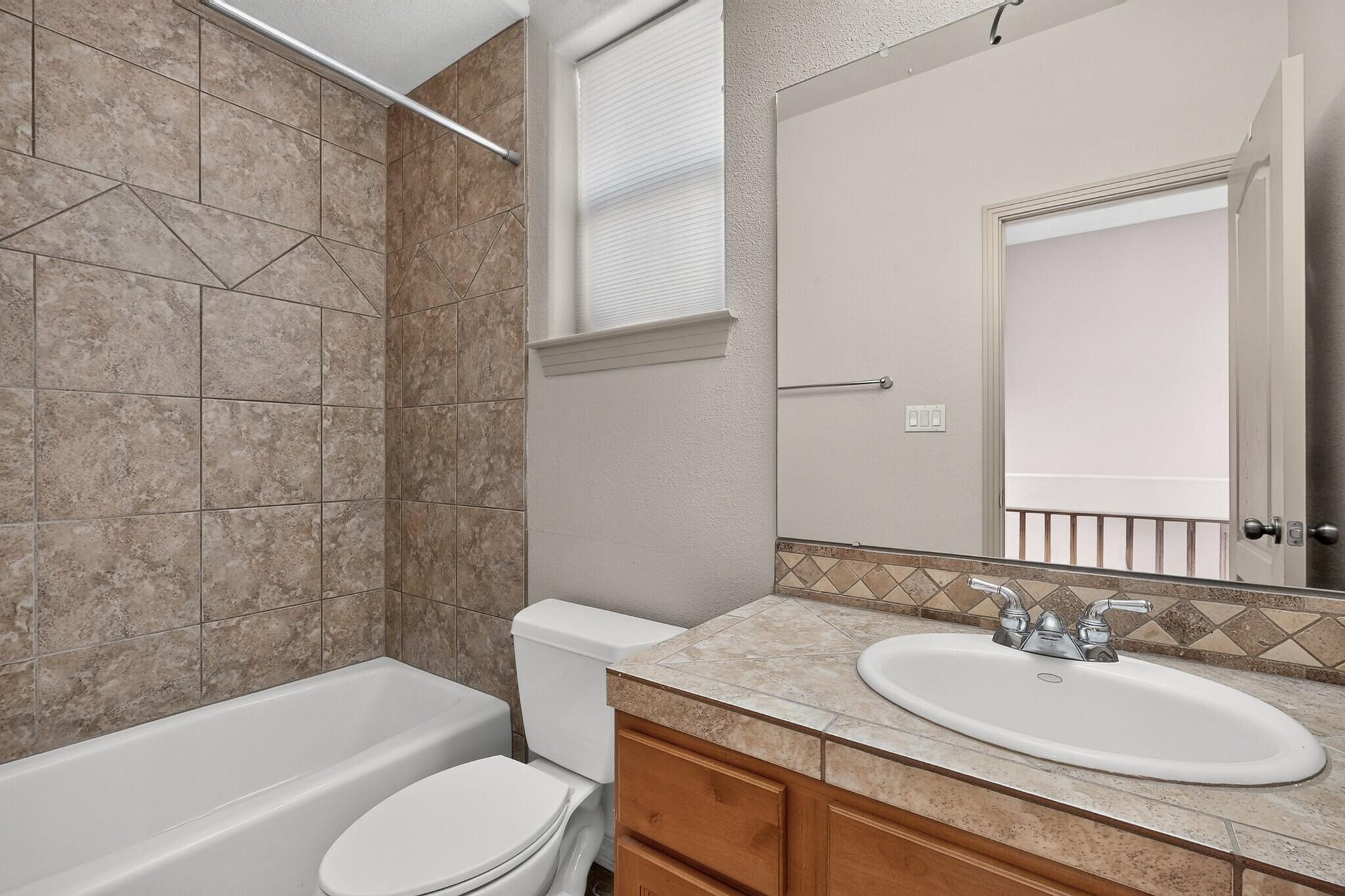 Photo 18 — 4888 Petra Pointe Circle NW