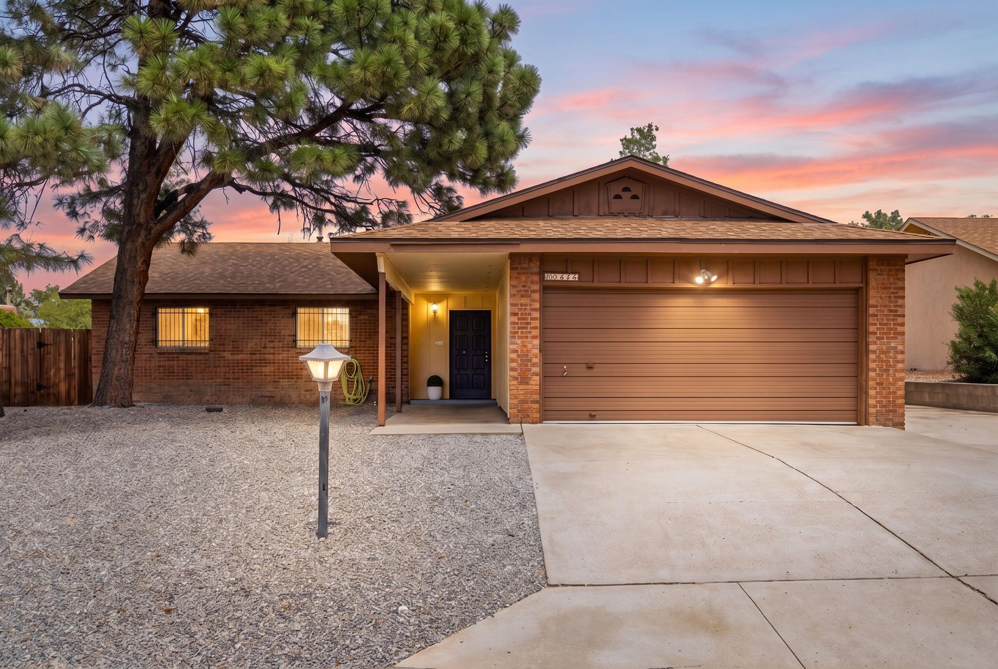 6413 Colleen Avenue NE, Albuquerque, NM 87109