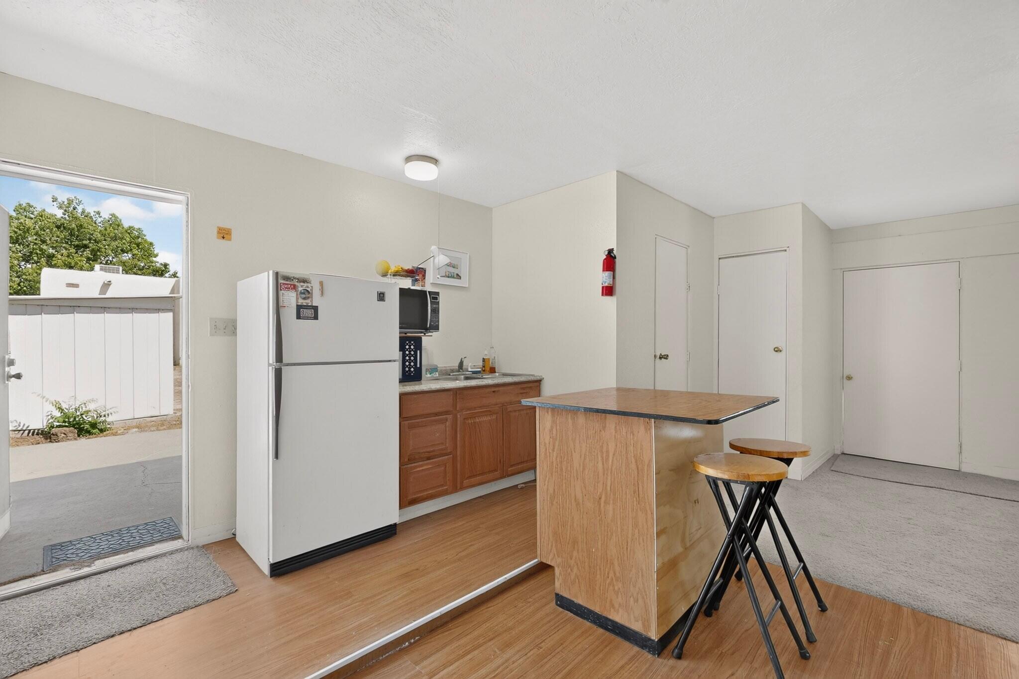 Photo 15 — 2723 Sierra Drive NE
