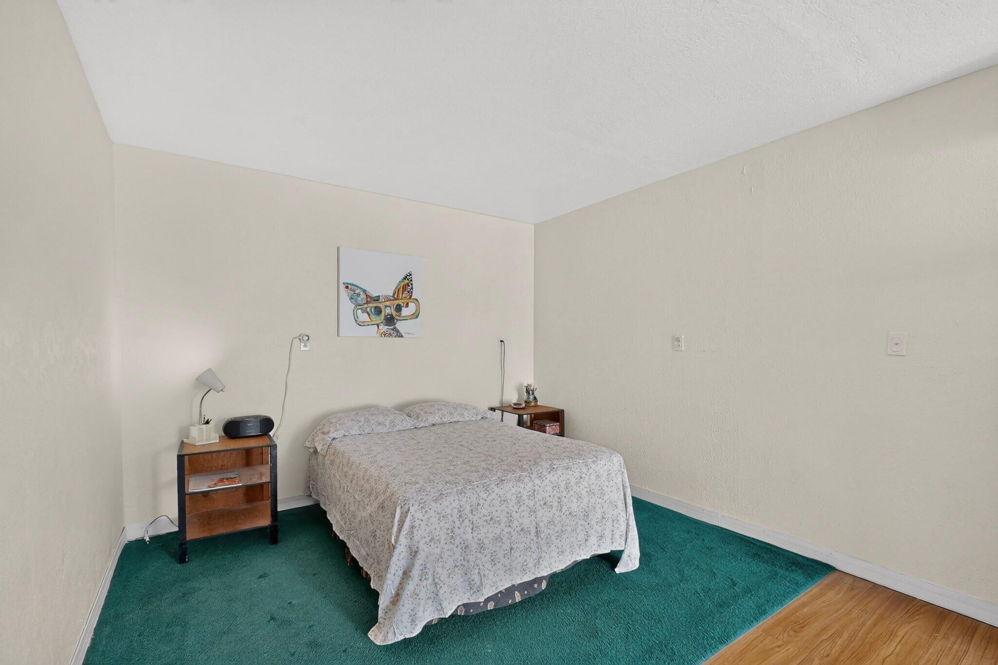 Photo 16 — 2723 Sierra Drive NE