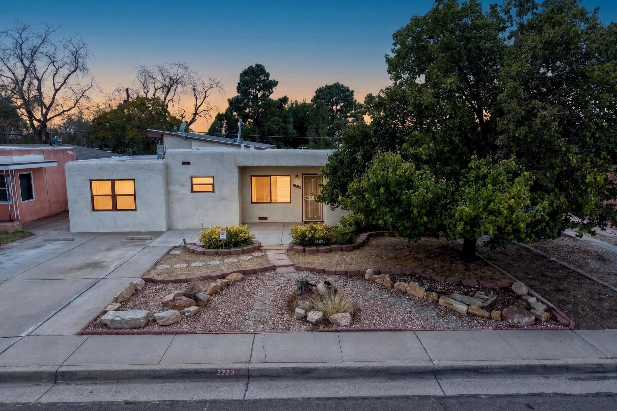 Photo 3 — 2723 Sierra Drive NE