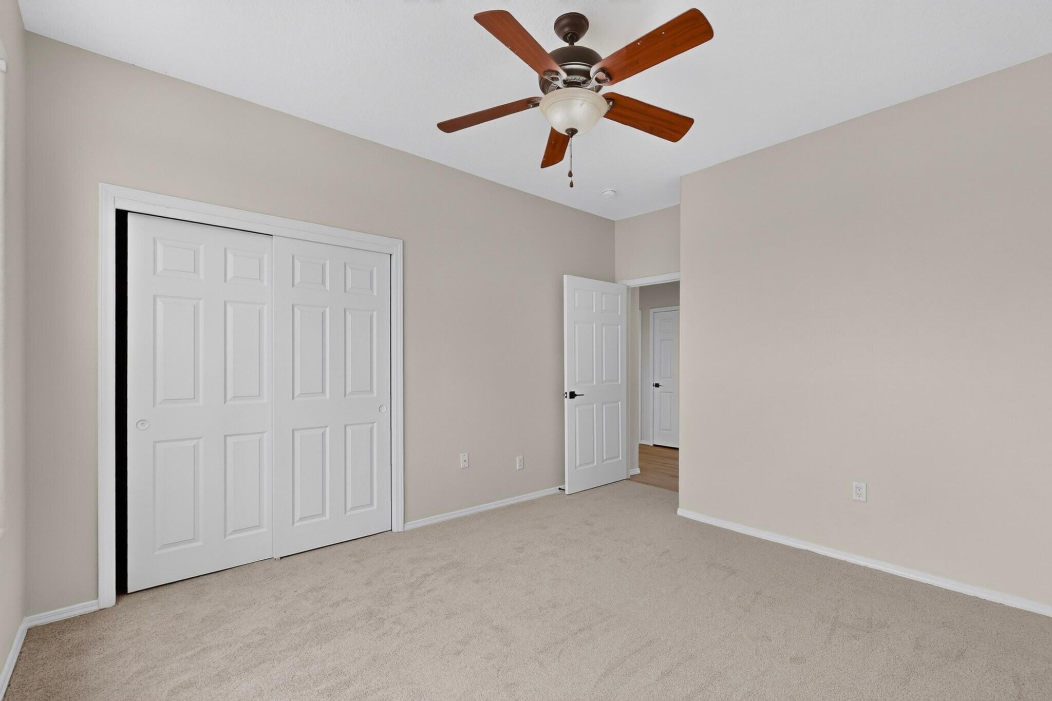 Photo 17 — 857 Loma Pinon Loop NE