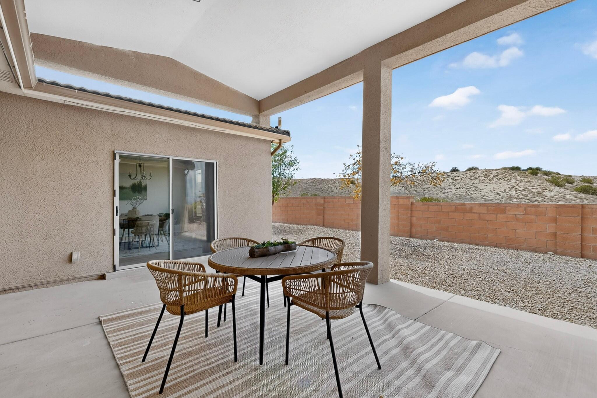 Photo 6 — 857 Loma Pinon Loop NE
