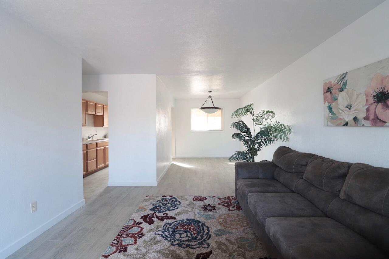 Photo 12 — 1123 Betts Street NE