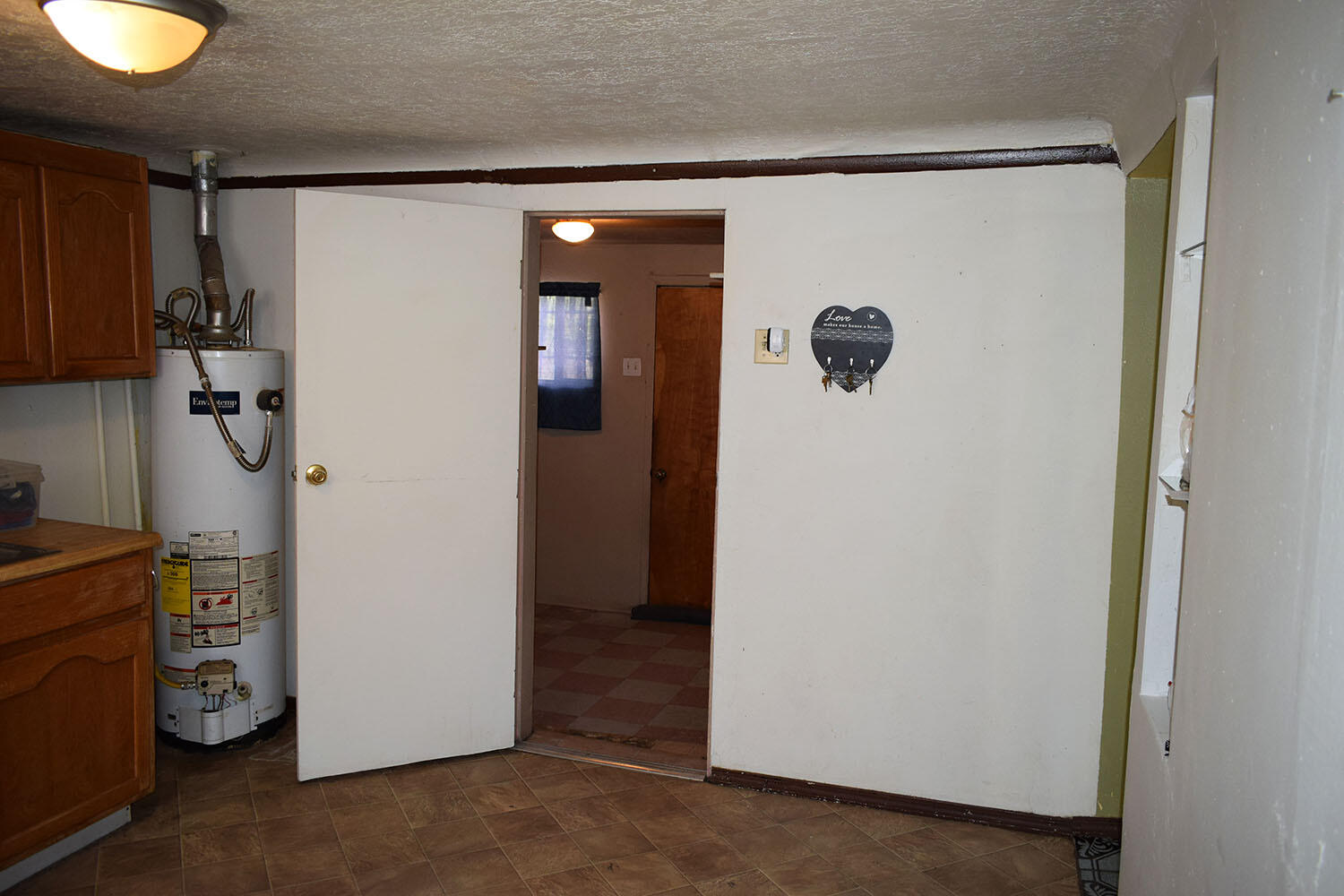 Photo 10 — 909 Pacific Avenue SW