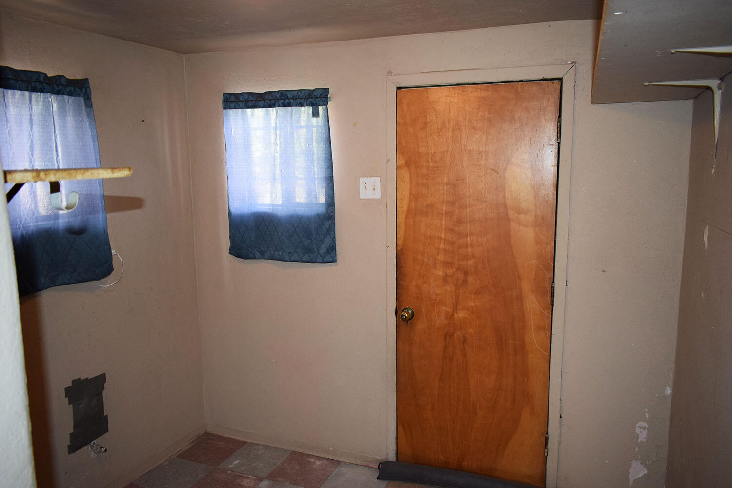 Photo 8 — 909 Pacific Avenue SW