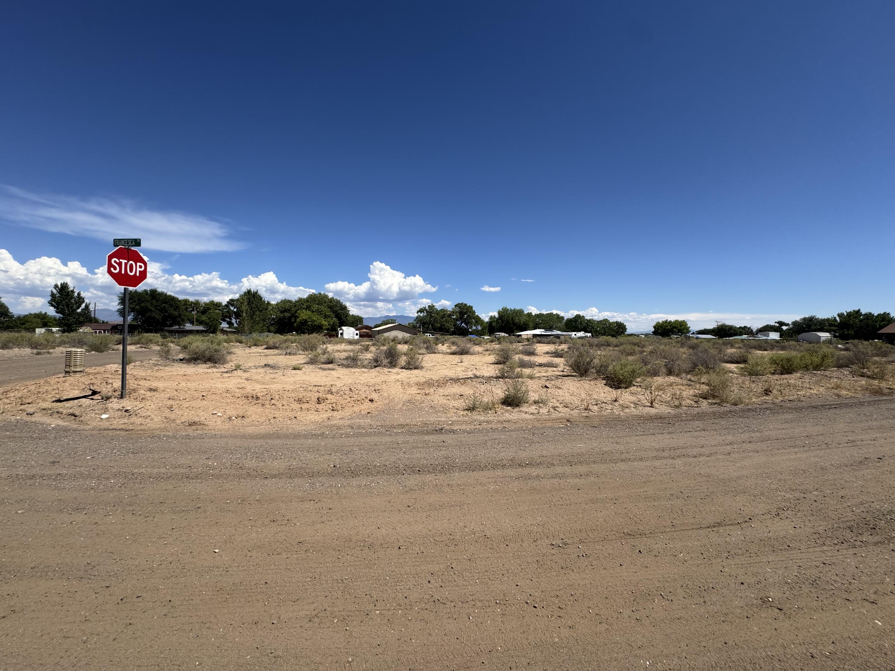 2 Francesca Court, Los Lunas, NM 87031
