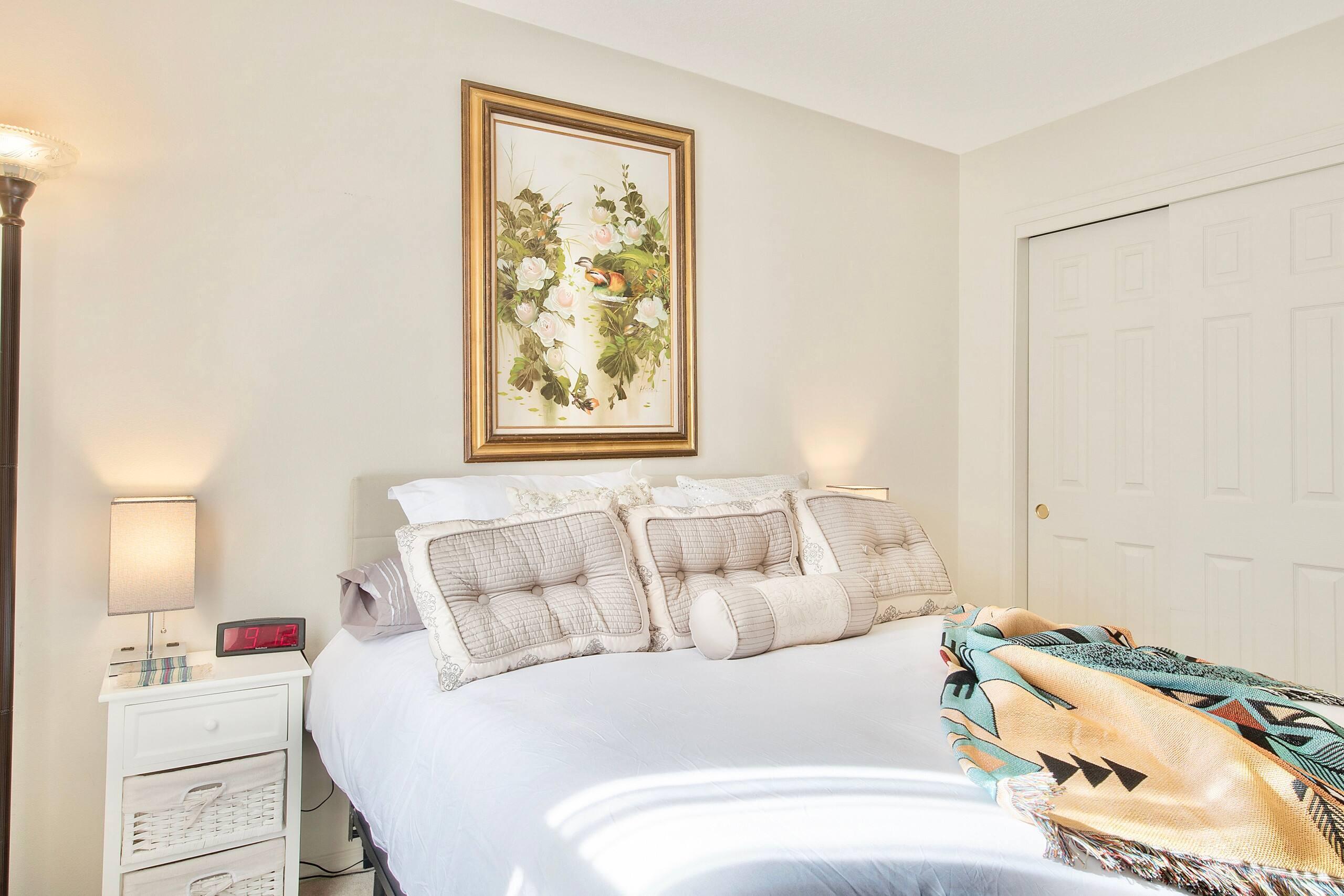 Photo 3 — 504 Kally Court NE
